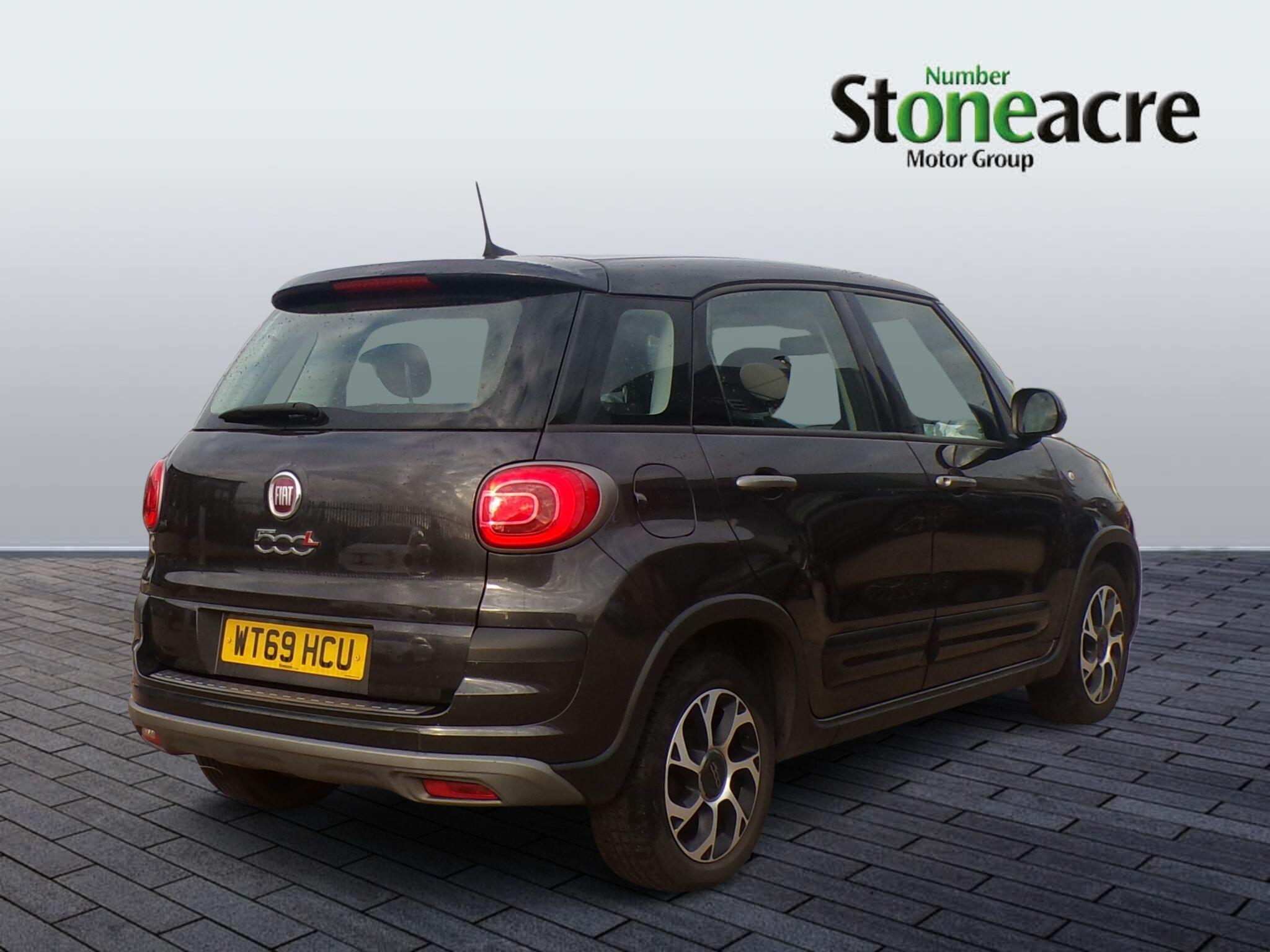 Fiat 500L Image 3