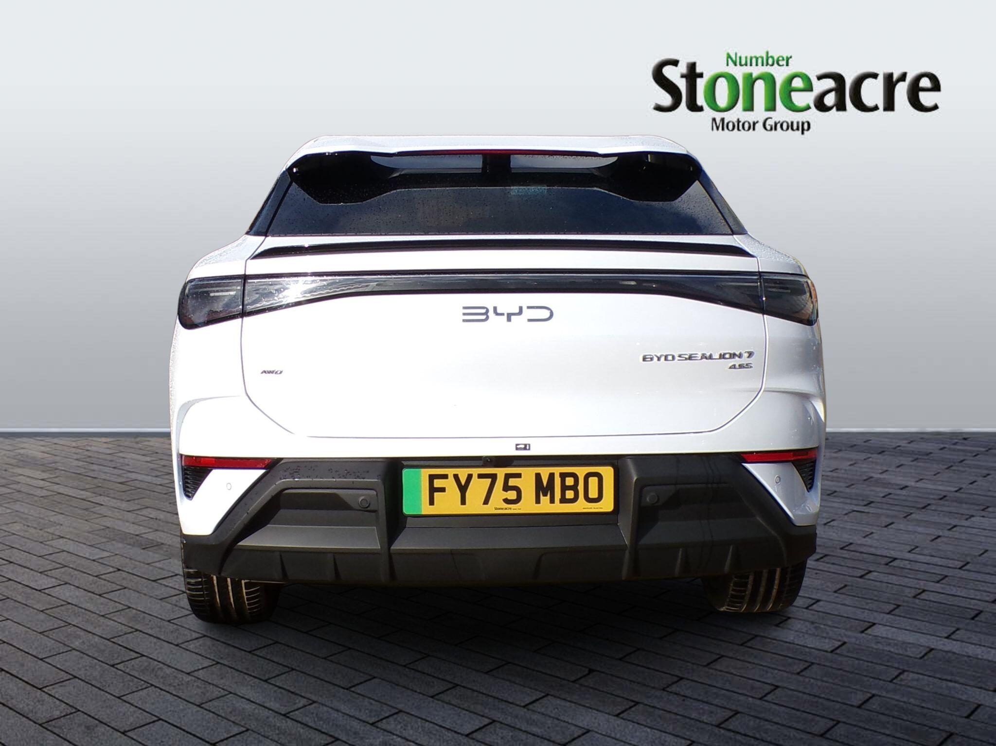 BYD Sealion 7 Image 3