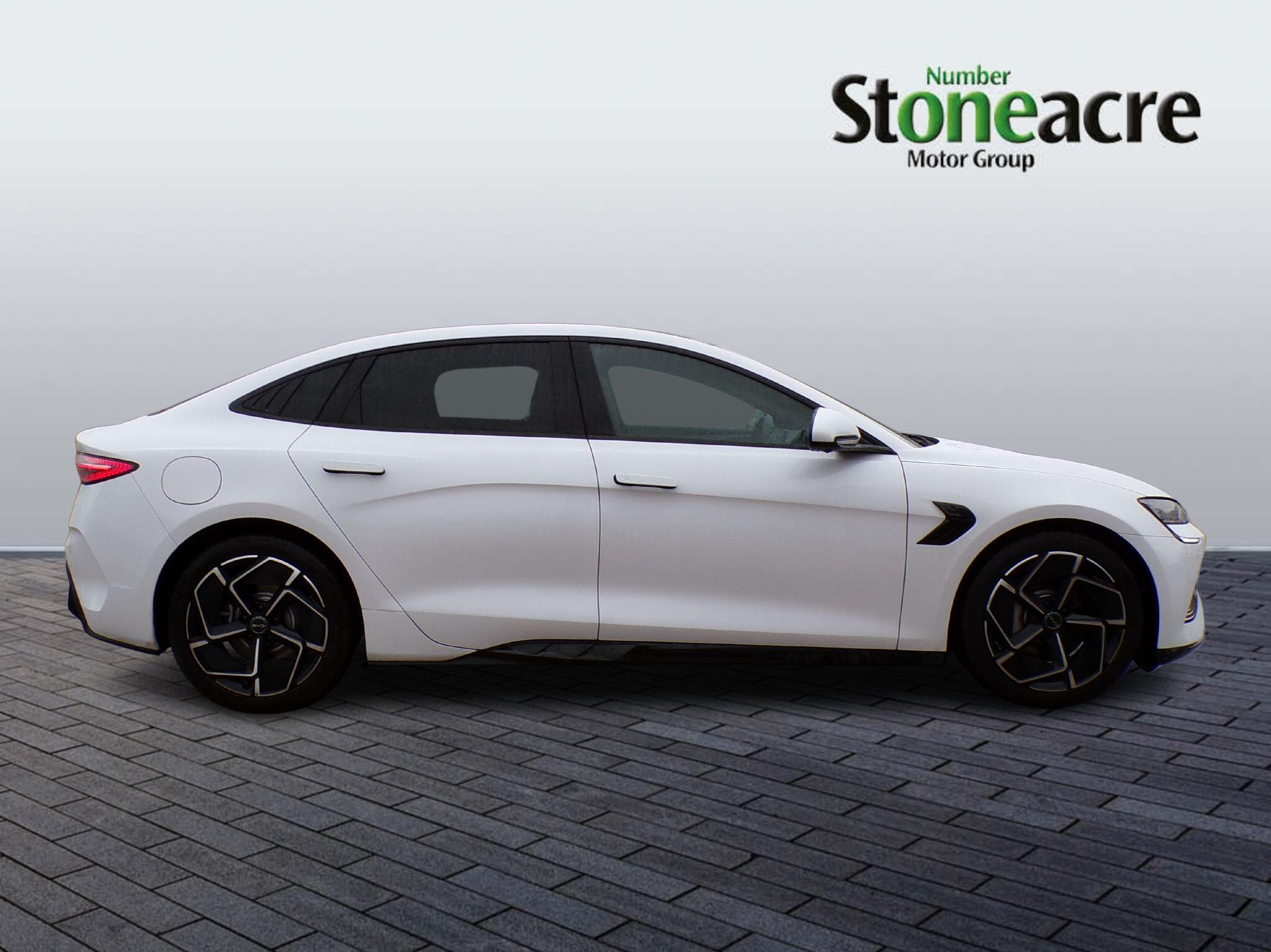 BYD Seal 82.5kWh Design Auto 4dr FY75ZRR Image 2