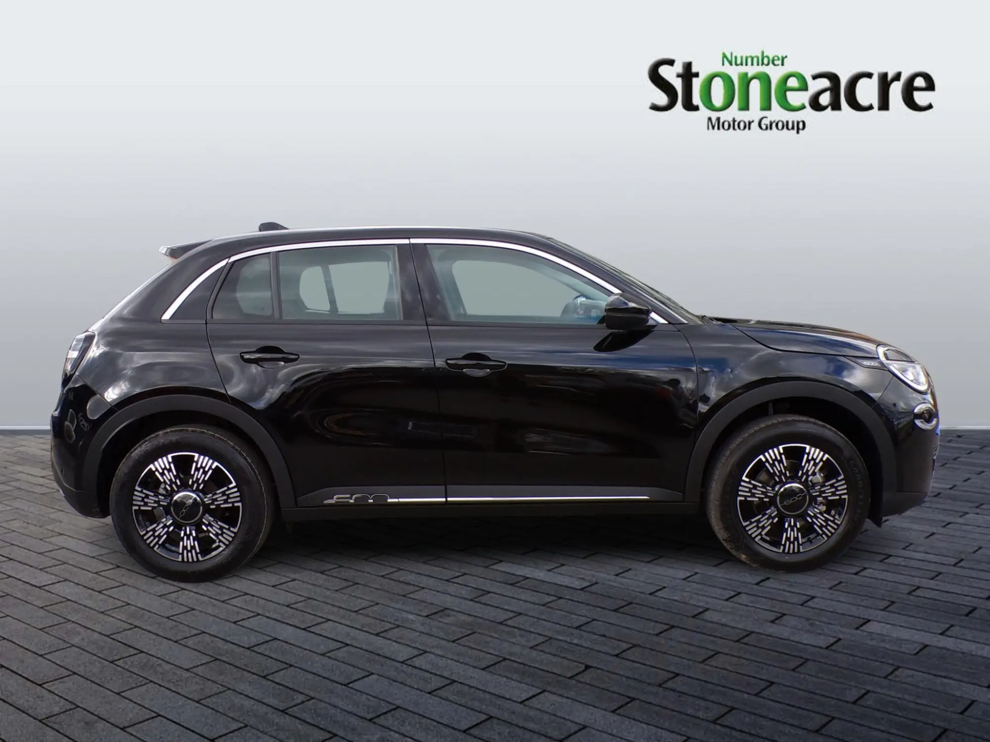 Fiat 600 1.2 MHEV 136 e-DCT Euro 6 (s/s) 5dr FX75EWA Image 2