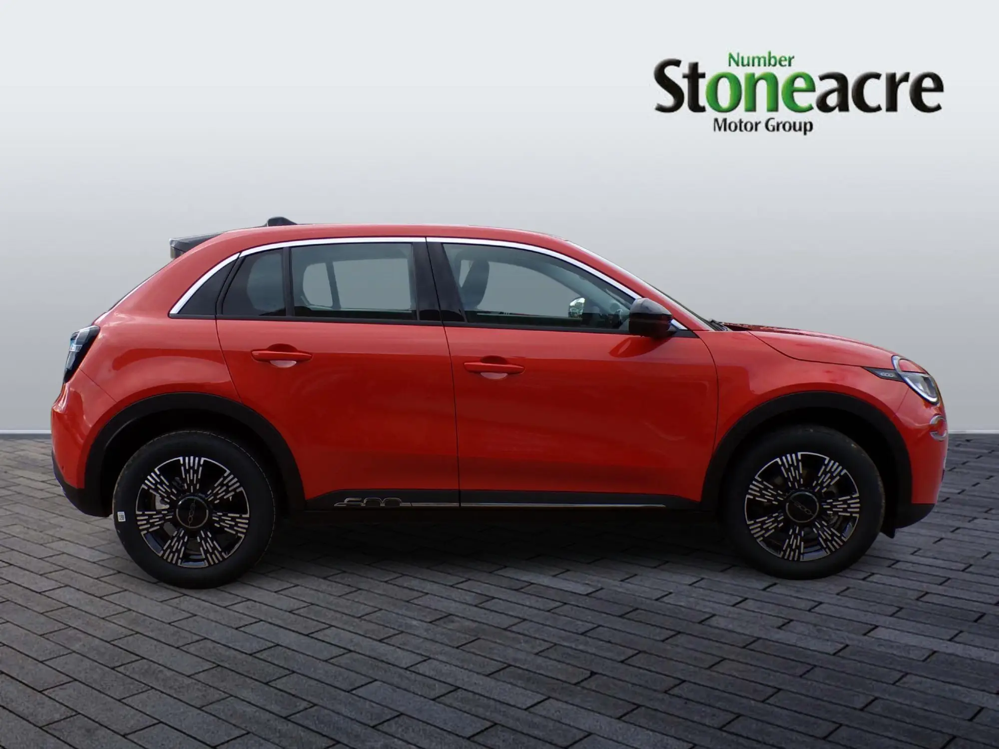 Fiat 600 1.2 MHEV 136 e-DCT Euro 6 (s/s) 5dr FX75EVU Image 2