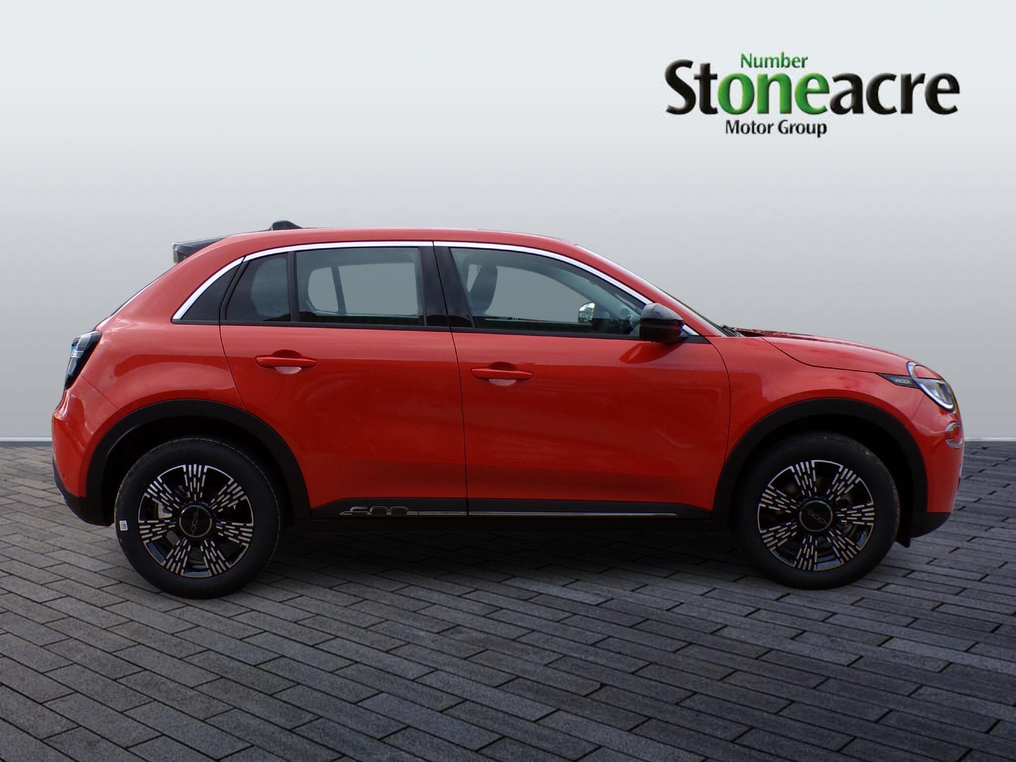 Fiat 600 1.2 MHEV e-DCT Euro 6 (s/s) 5dr FX75EVU Image 2