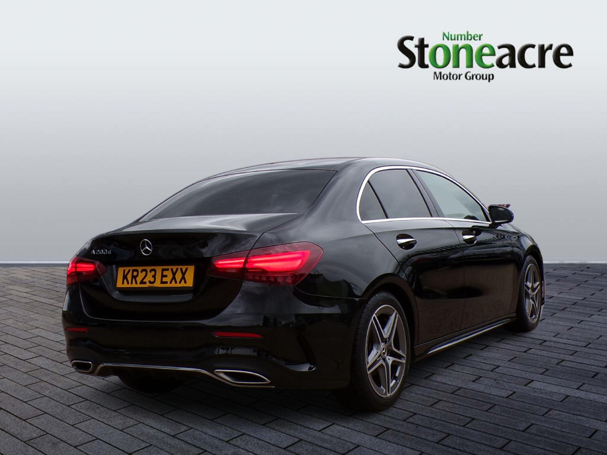 Mercedes-Benz A-Class 2.0 A200d AMG Line (Executive) 8G-DCT Euro 6 (s/s) 4dr KR23EXX Image 3