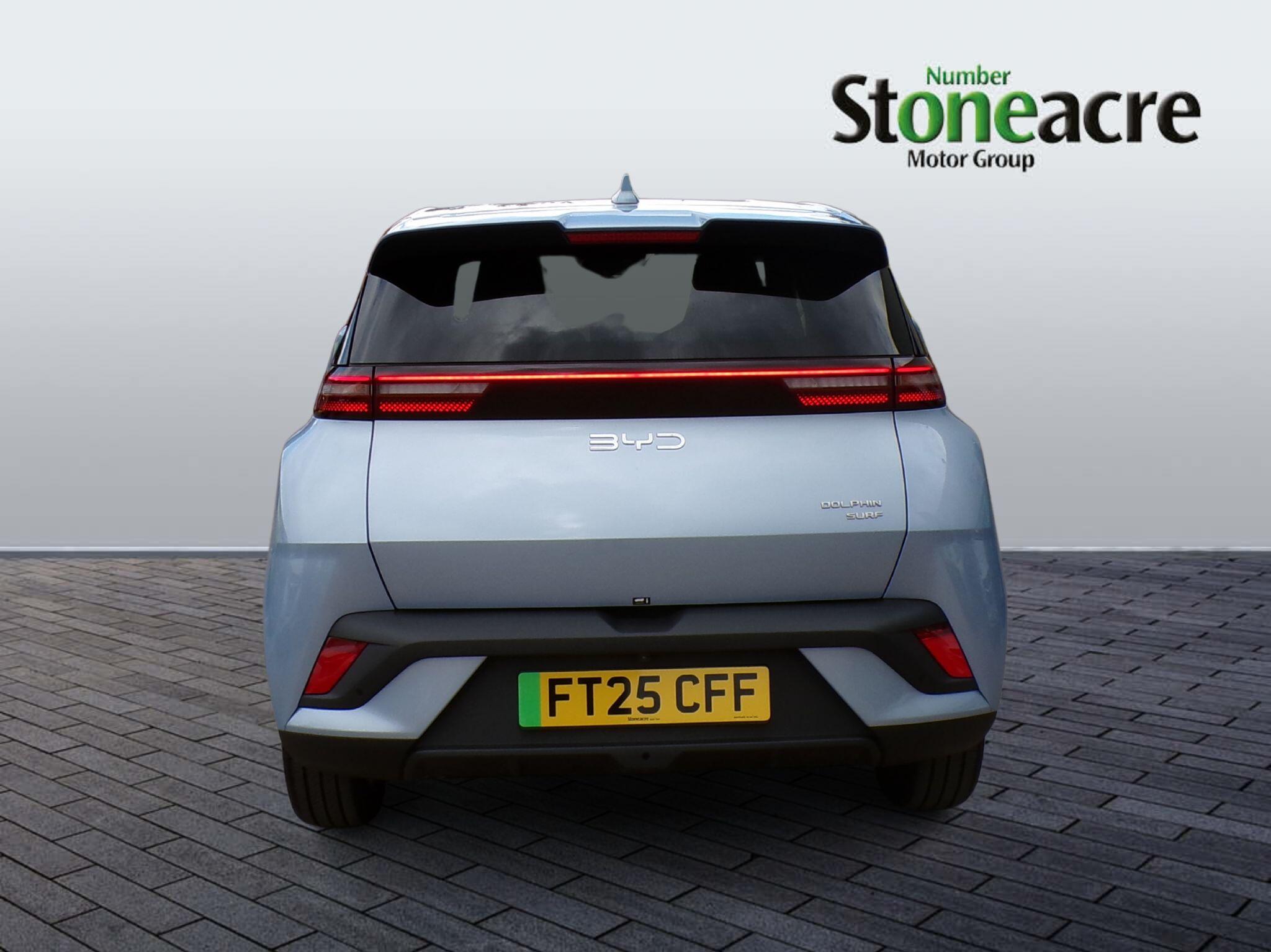 BYD Dolphin Surf 43.2kWh Boost Auto 5dr FT25CFF Image 3