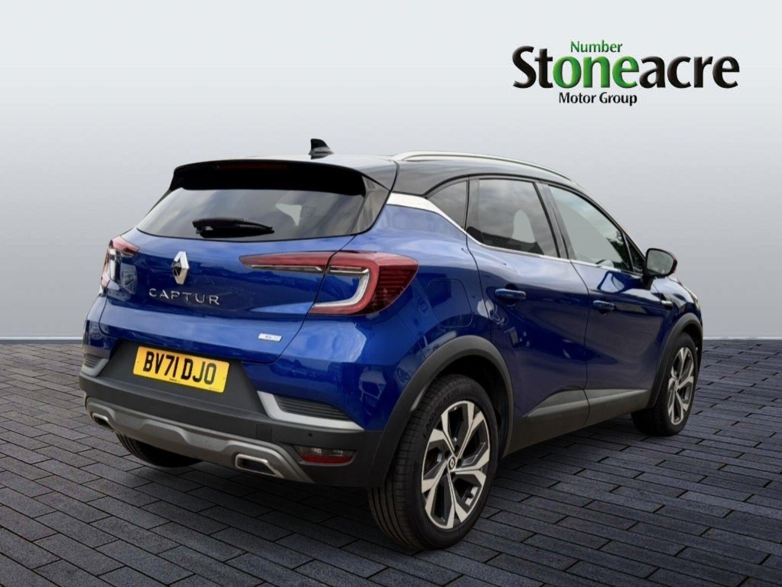 Renault Captur 1.3 TCe RS Line EDC Euro 6 (s/s) 5dr BV71DJO Image 3