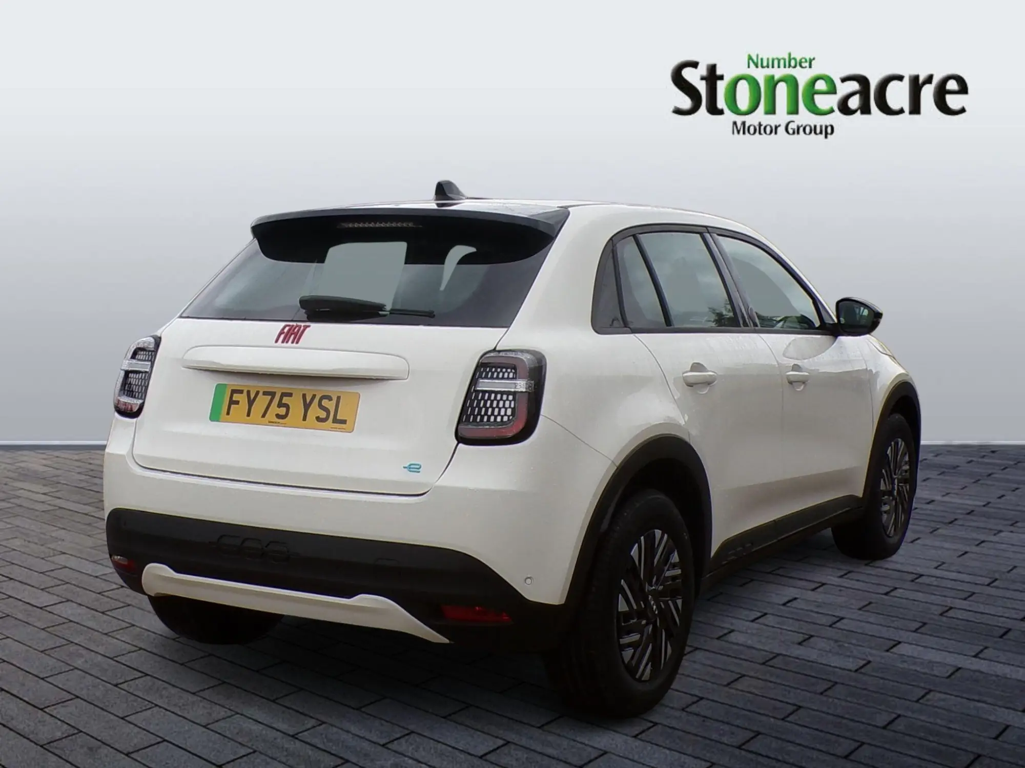 Fiat 600e 54kWh RED Auto 5dr FY75YSL Image 3