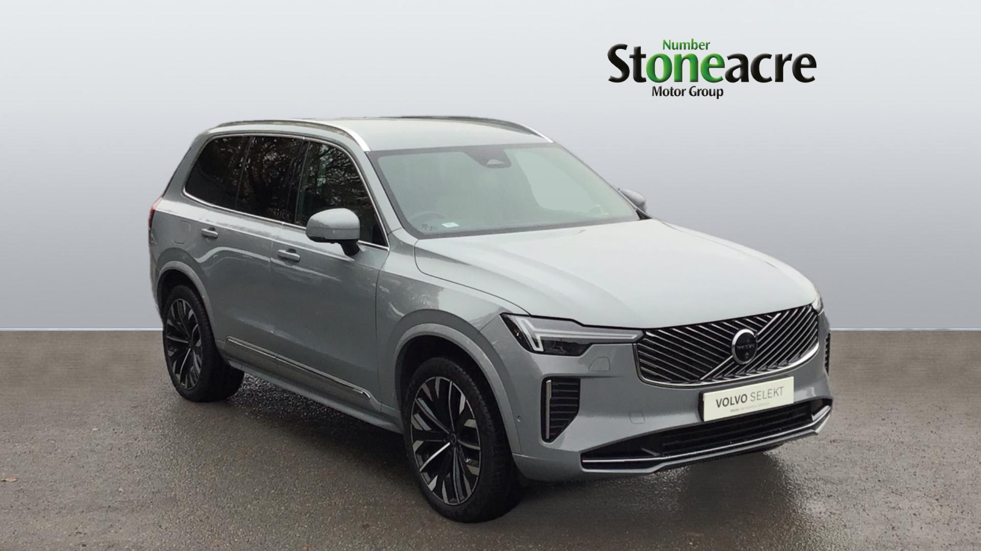 Volvo XC90 2.0 B5 MHEV Core Auto 4WD Euro 6 (s/s) 5dr RV25VTL Image 1