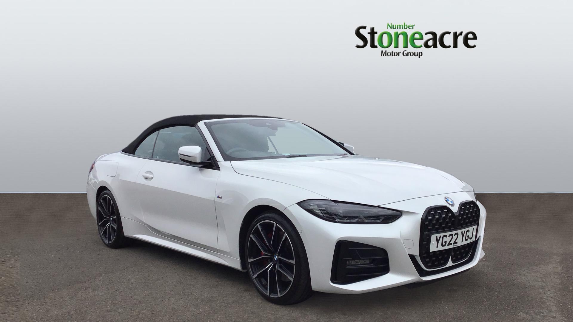 BMW 4 Series 420i M Sport 2dr Step Auto YG22YGJ Image 1