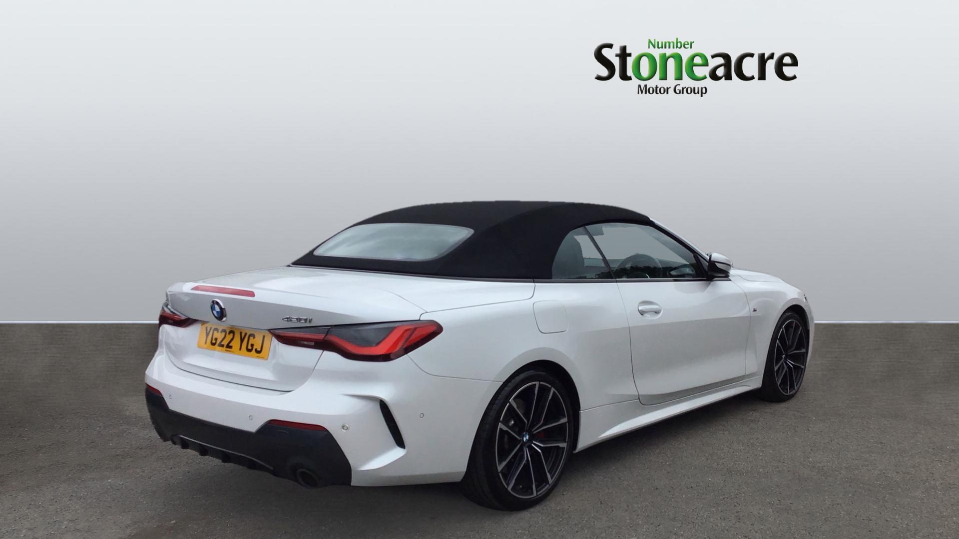 BMW 4 Series 420i M Sport 2dr Step Auto YG22YGJ Image 2