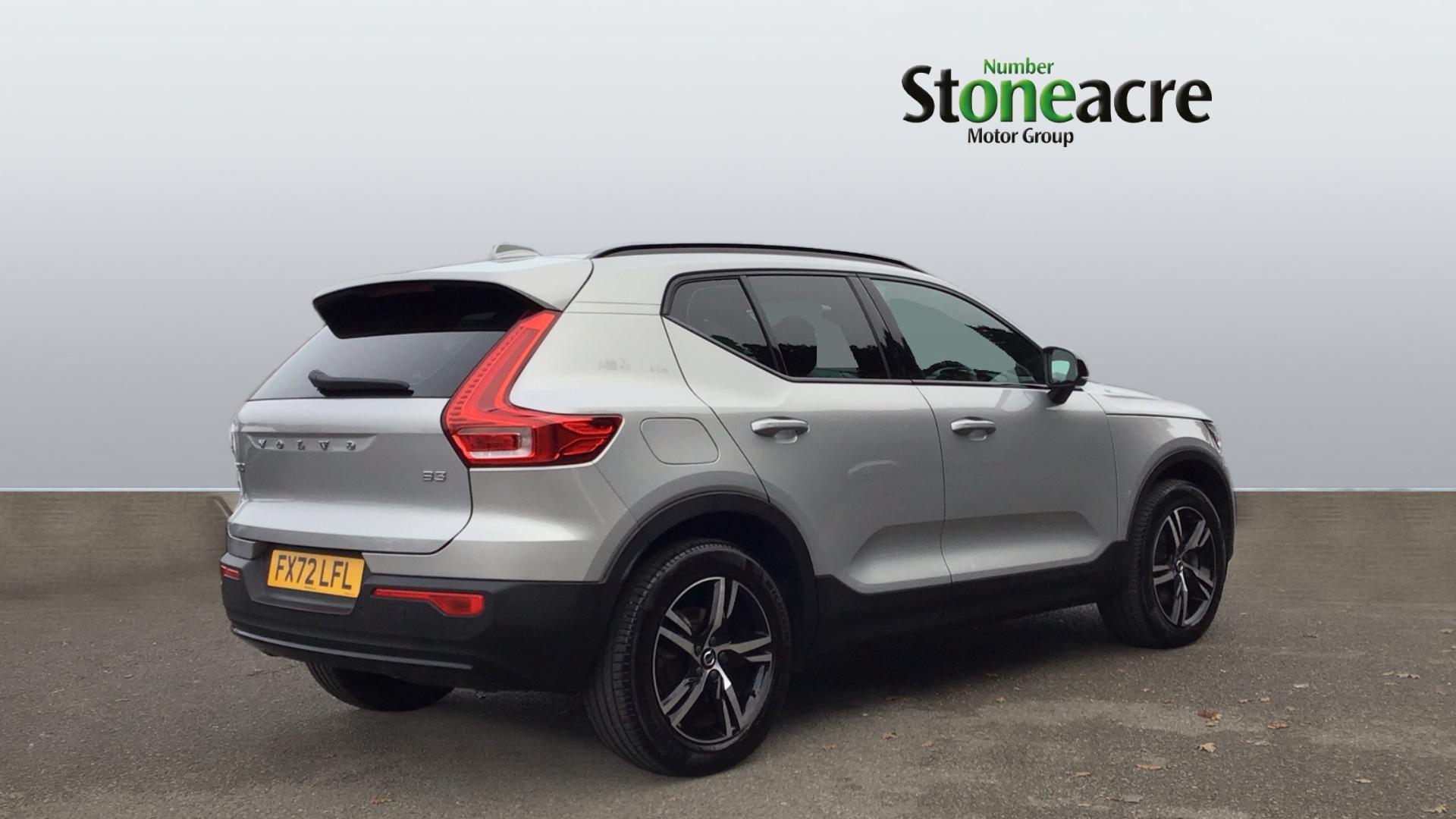 Volvo XC40 Image 2