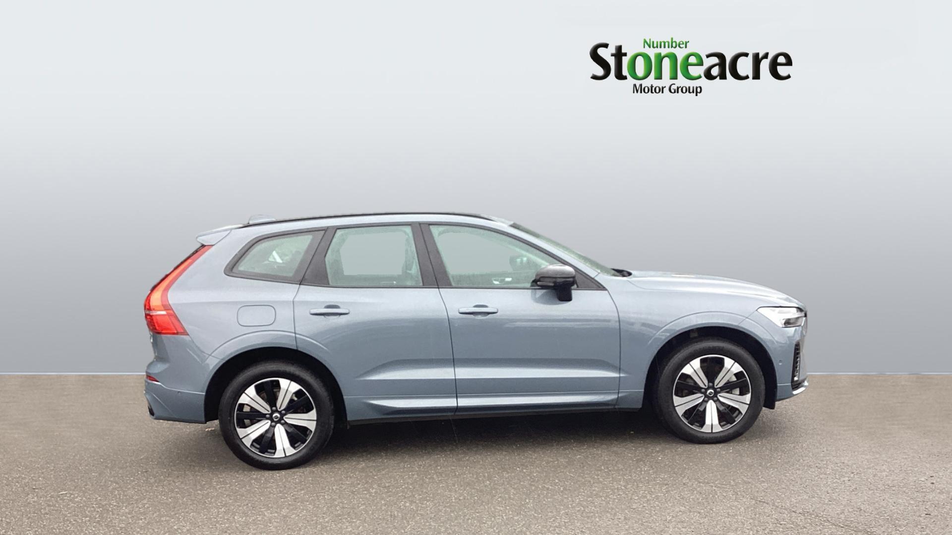 Volvo XC60 Recharge Image 3