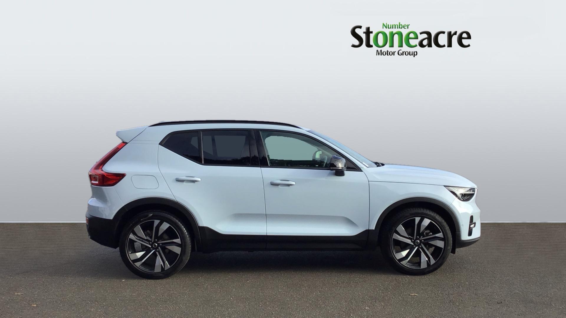 Volvo XC40 Image 3