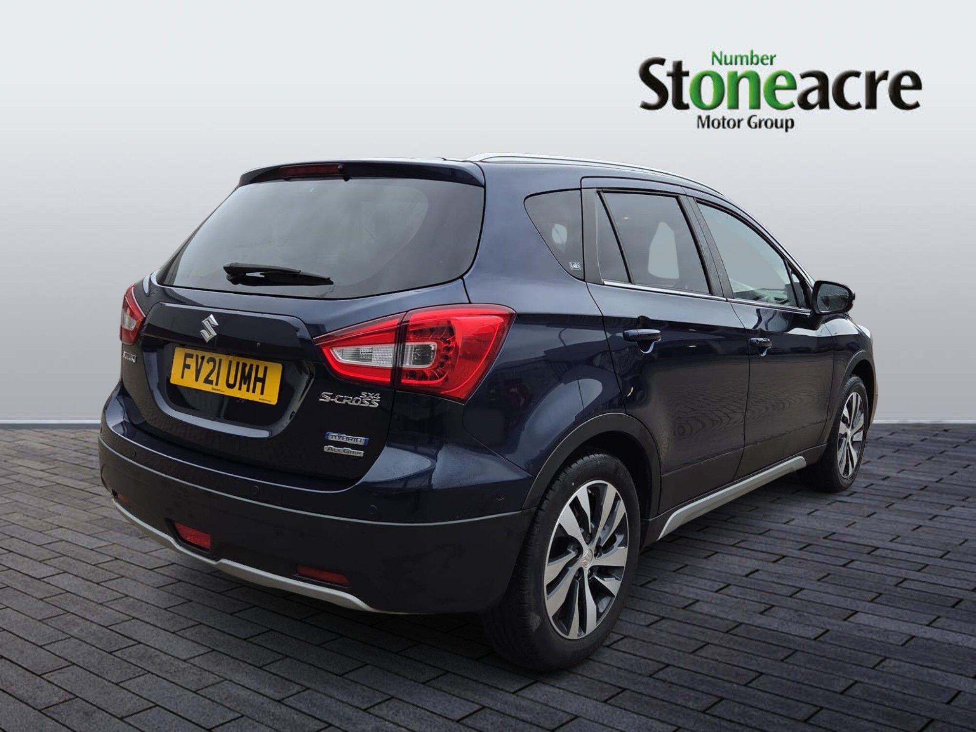 Suzuki SX4 S-Cross 1.4 Boosterjet MHEV SZ5 Auto ALLGRIP Euro 6 (s/s) 5dr FV21UMH Image 3