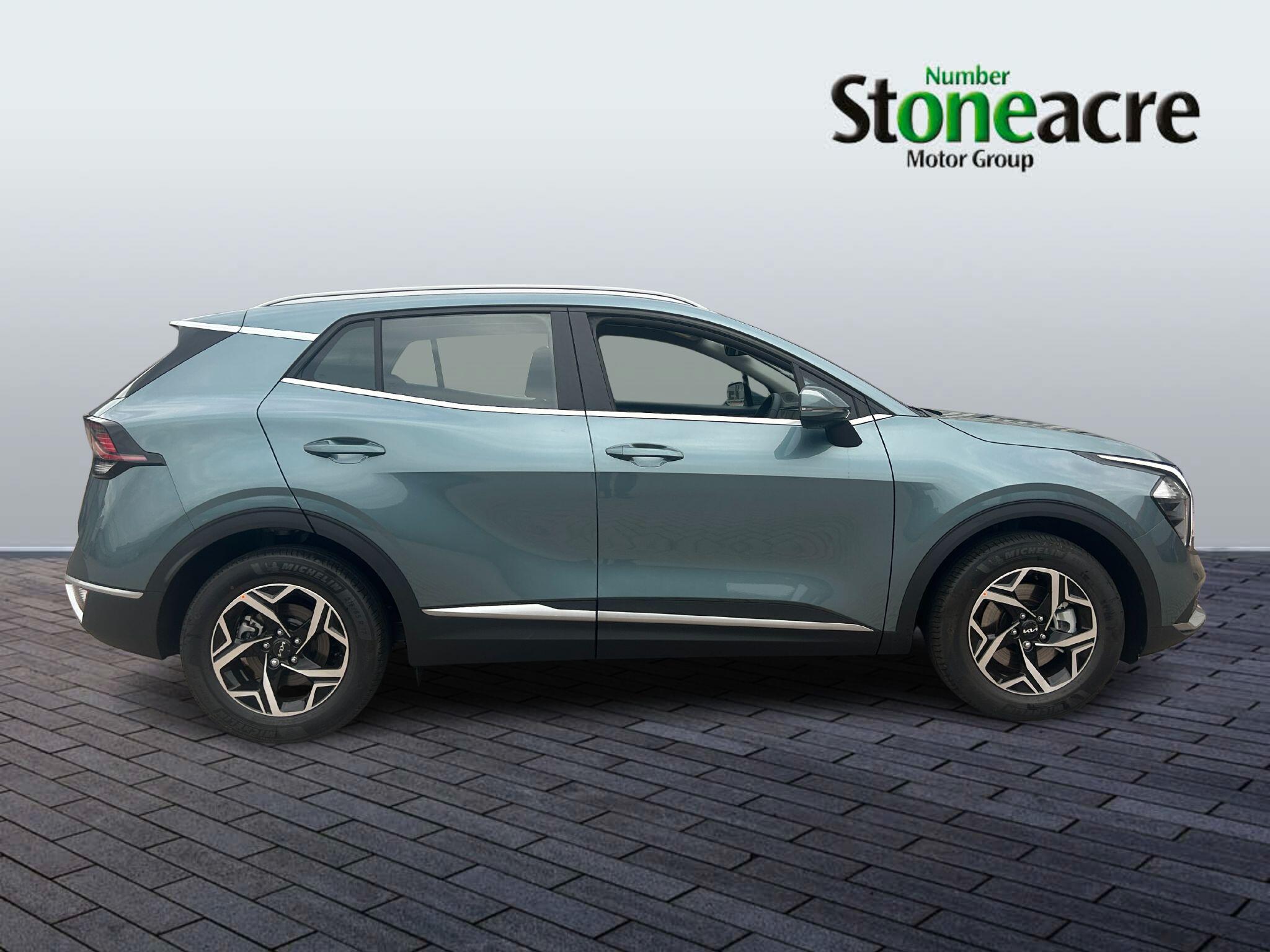 Kia Sportage Image 2