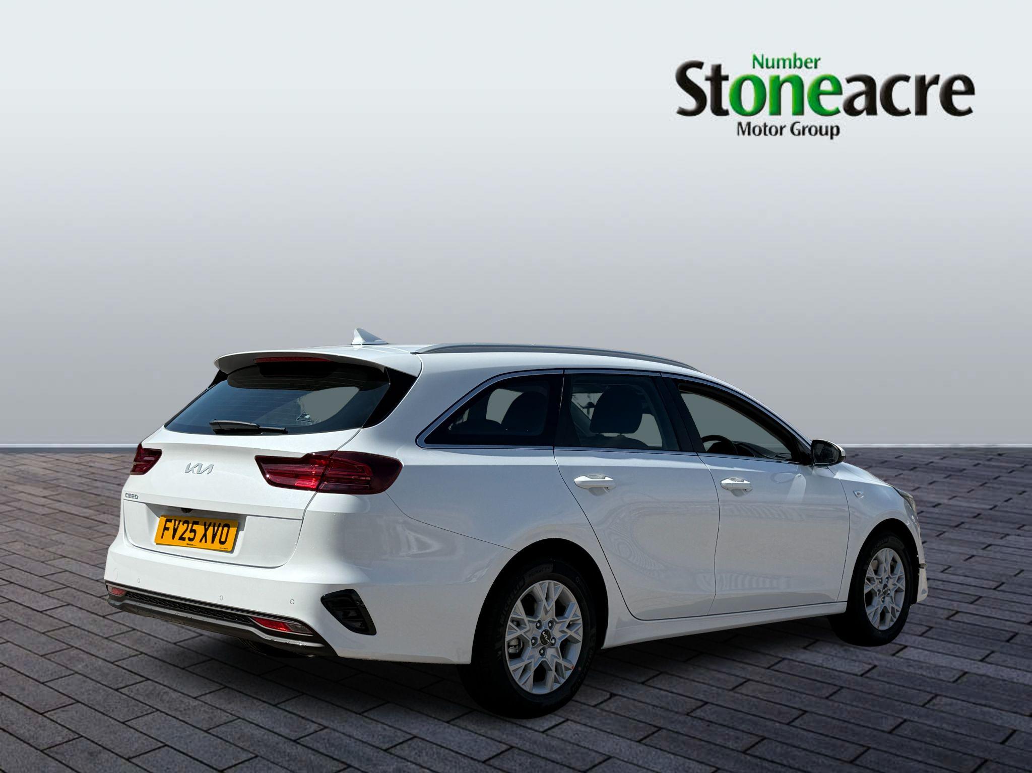 Kia Ceed 1.5 T-GDi 2 Sportswagon Euro 6 (s/s) 5dr FV25XVO Image 3