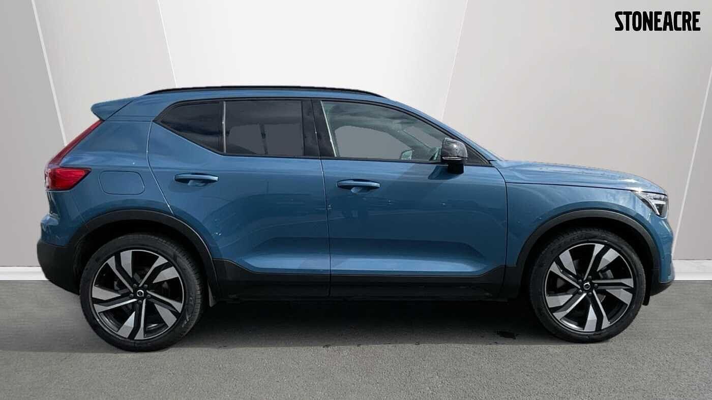 Volvo XC40 Image 3