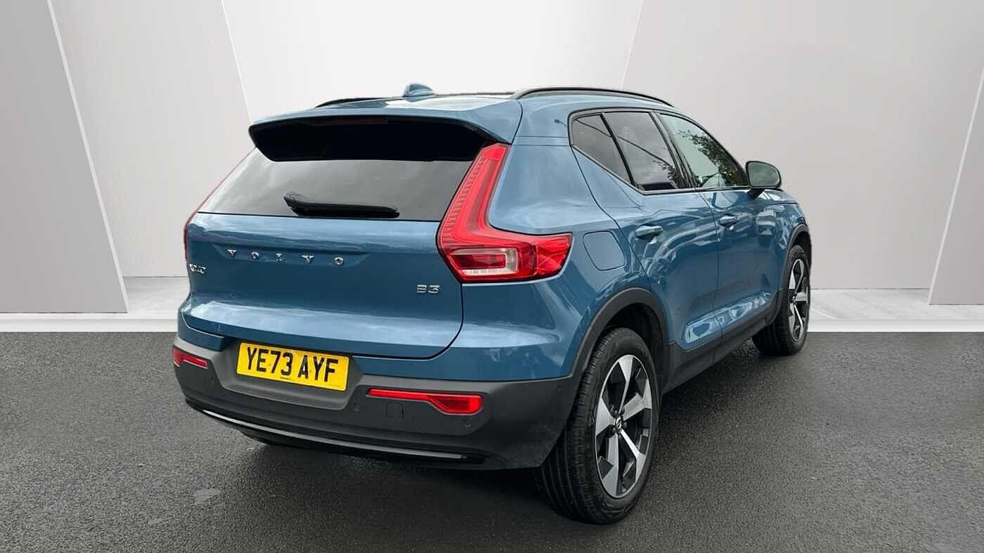 Volvo XC40 Image 2