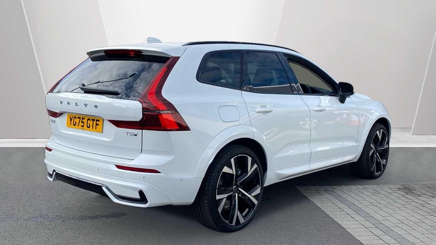 Volvo XC60 Image 2