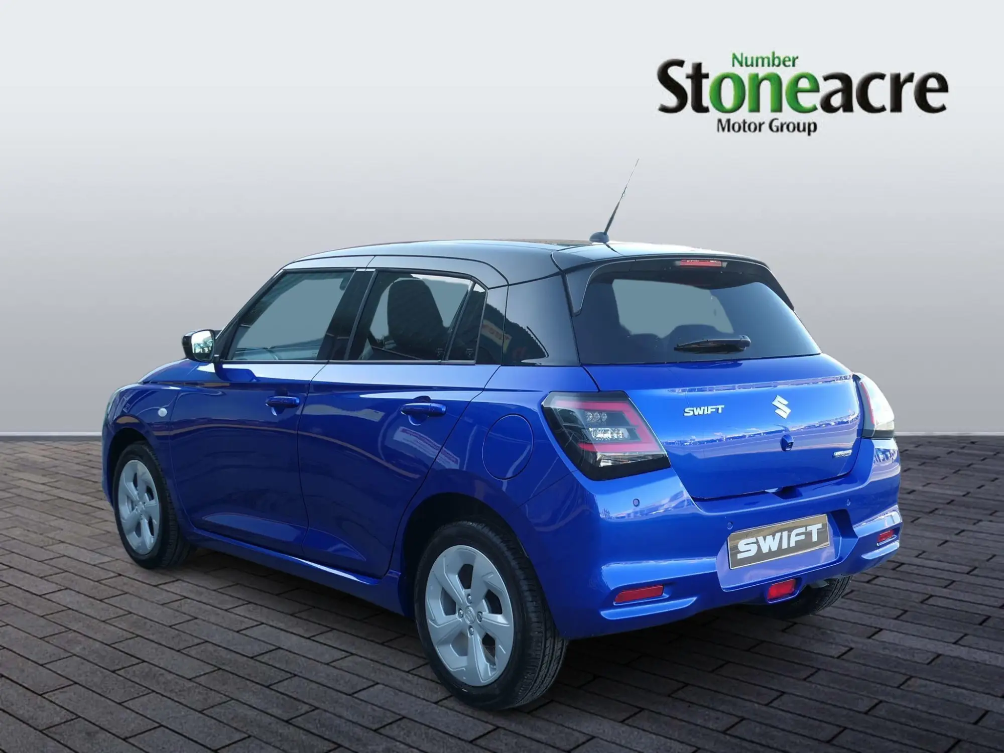 Suzuki Swift Image 4 Suzuki Swift Image 4