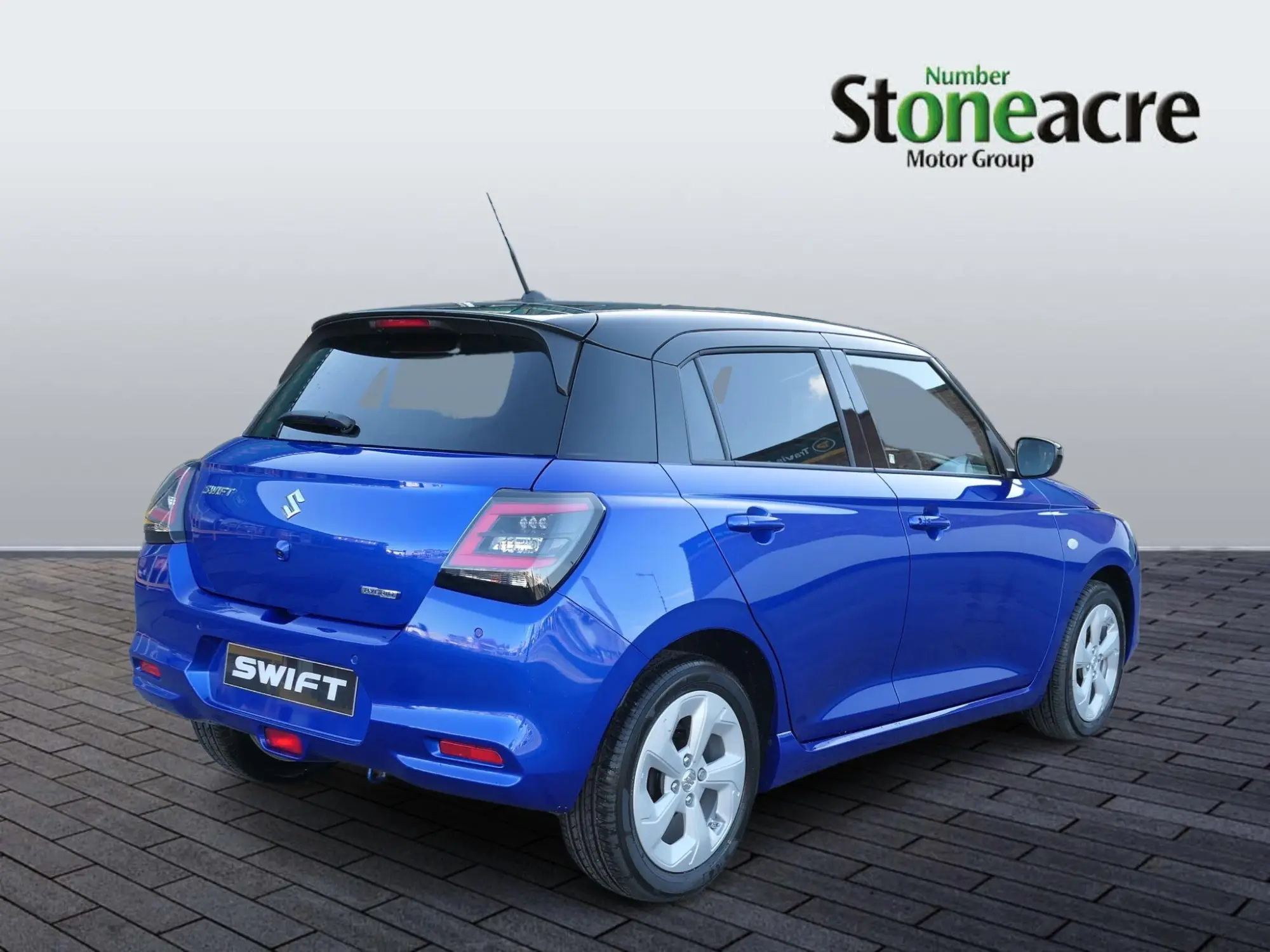 Suzuki Swift Image 8 Suzuki Swift Image 8