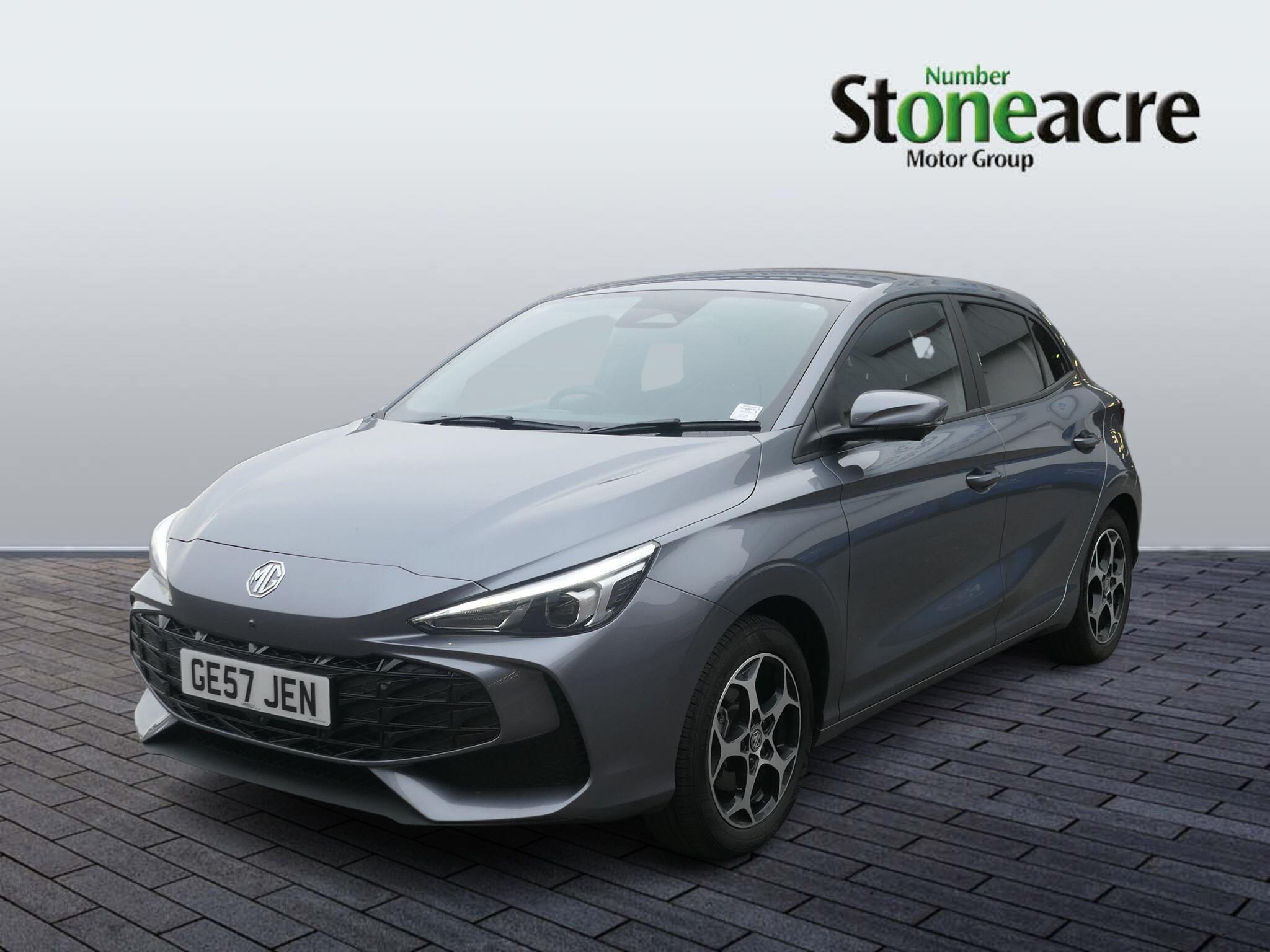 MG 3 1.5 MHEV Trophy Auto Euro 6 (s/s) 5dr FV24UHA Image 3