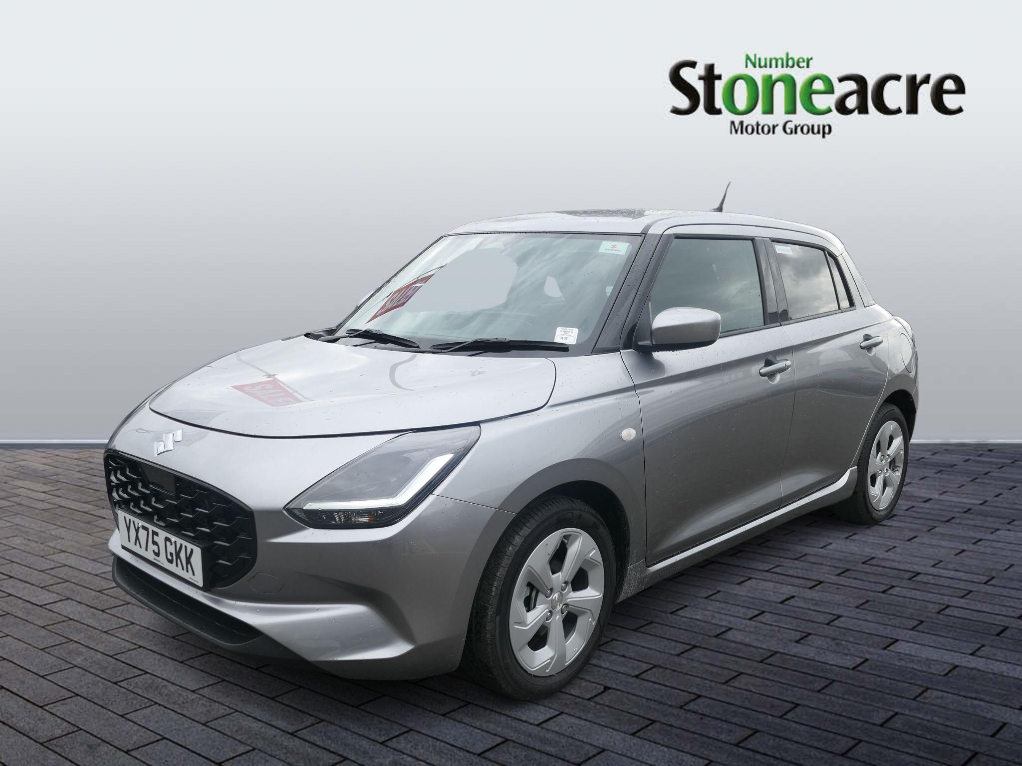 Suzuki Swift 1.2 MHEV Motion Euro 6 (s/s) 5dr YX75GKK Image 3