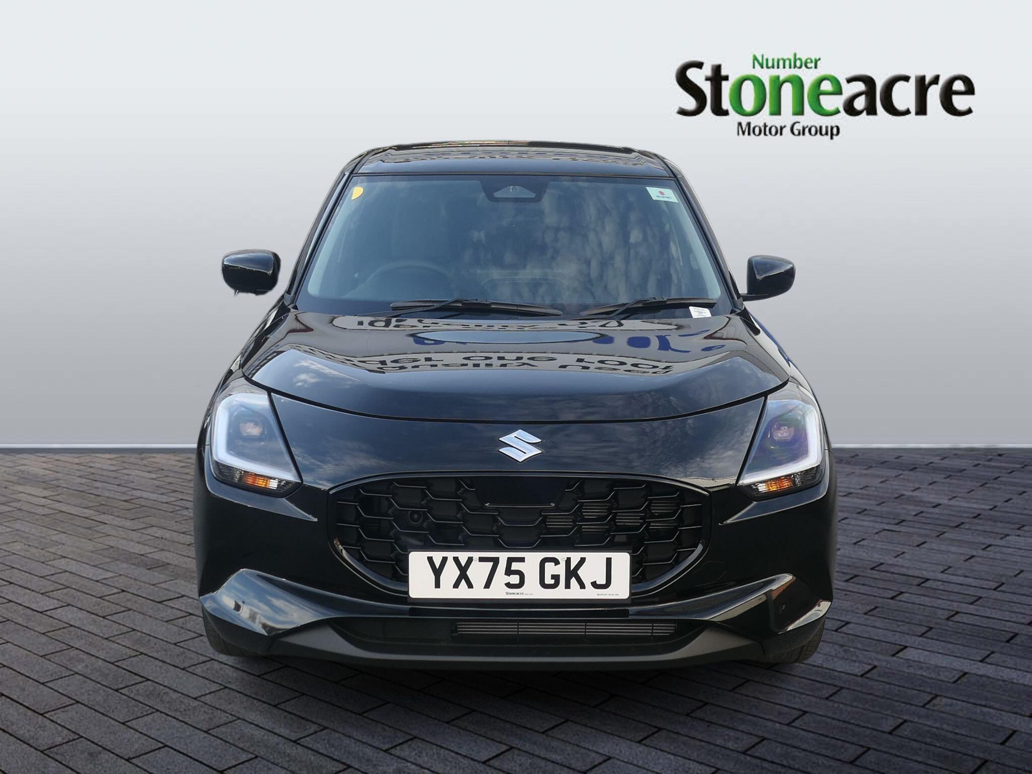 Suzuki Swift 1.2 MHEV Motion Euro 6 (s/s) 5dr YX75GKJ Image 2