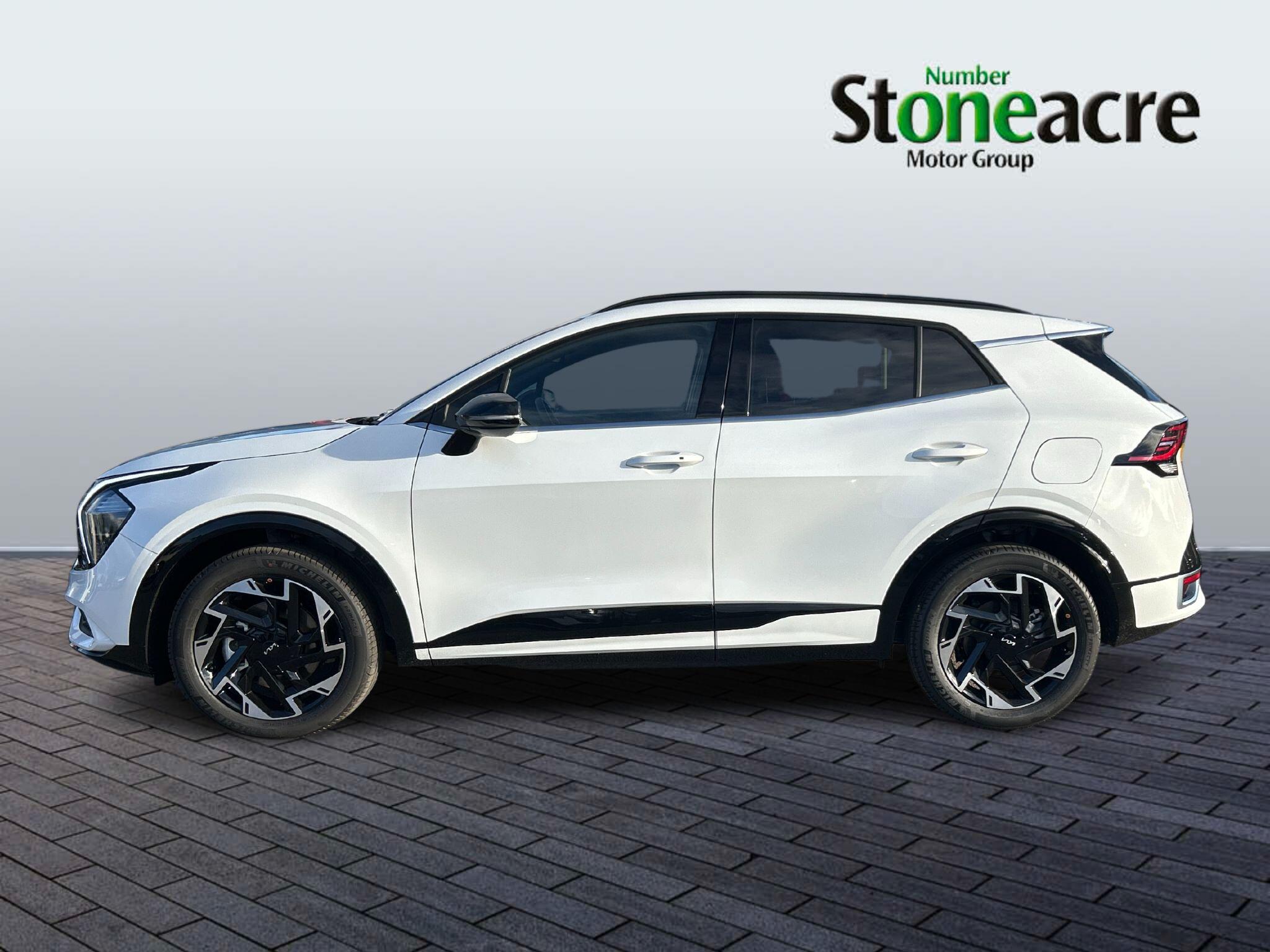 Kia Sportage Plug-In Hybrid 1.6 T-GDi 13.8kWh GT-Line Auto AWD Euro 6 (s/s) 5dr FX75VZS Image 2