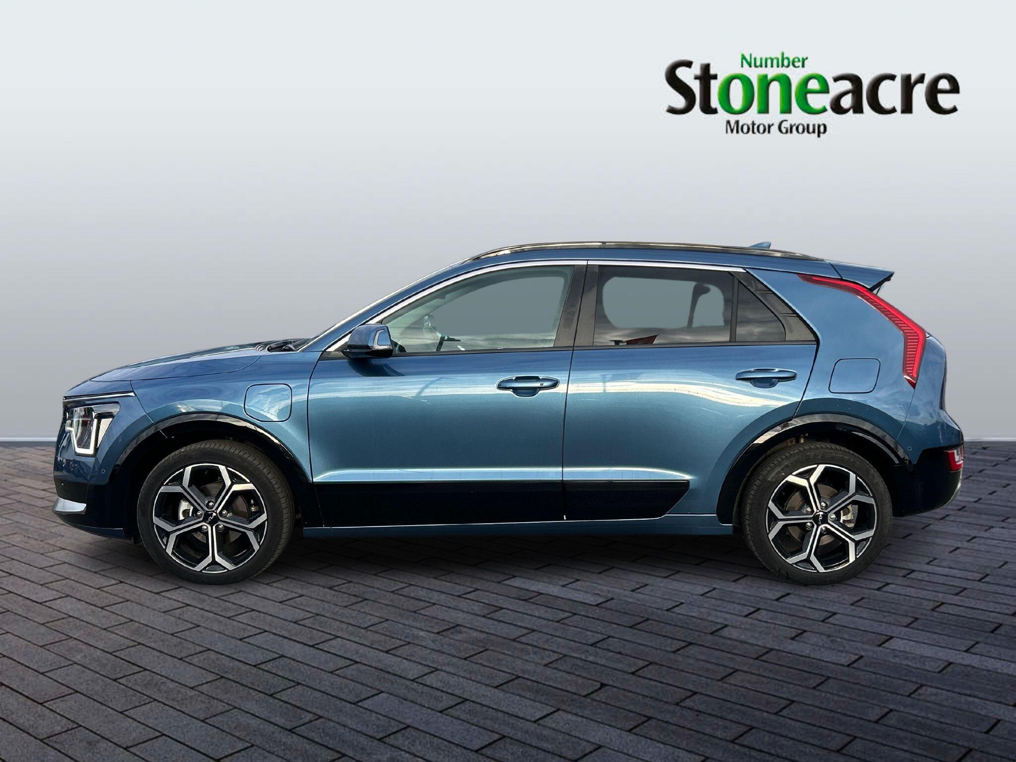 Kia Niro 1.6 GDi 11.1kWh 4 DCT Euro 6 (s/s) 5dr FV24UGR Image 2