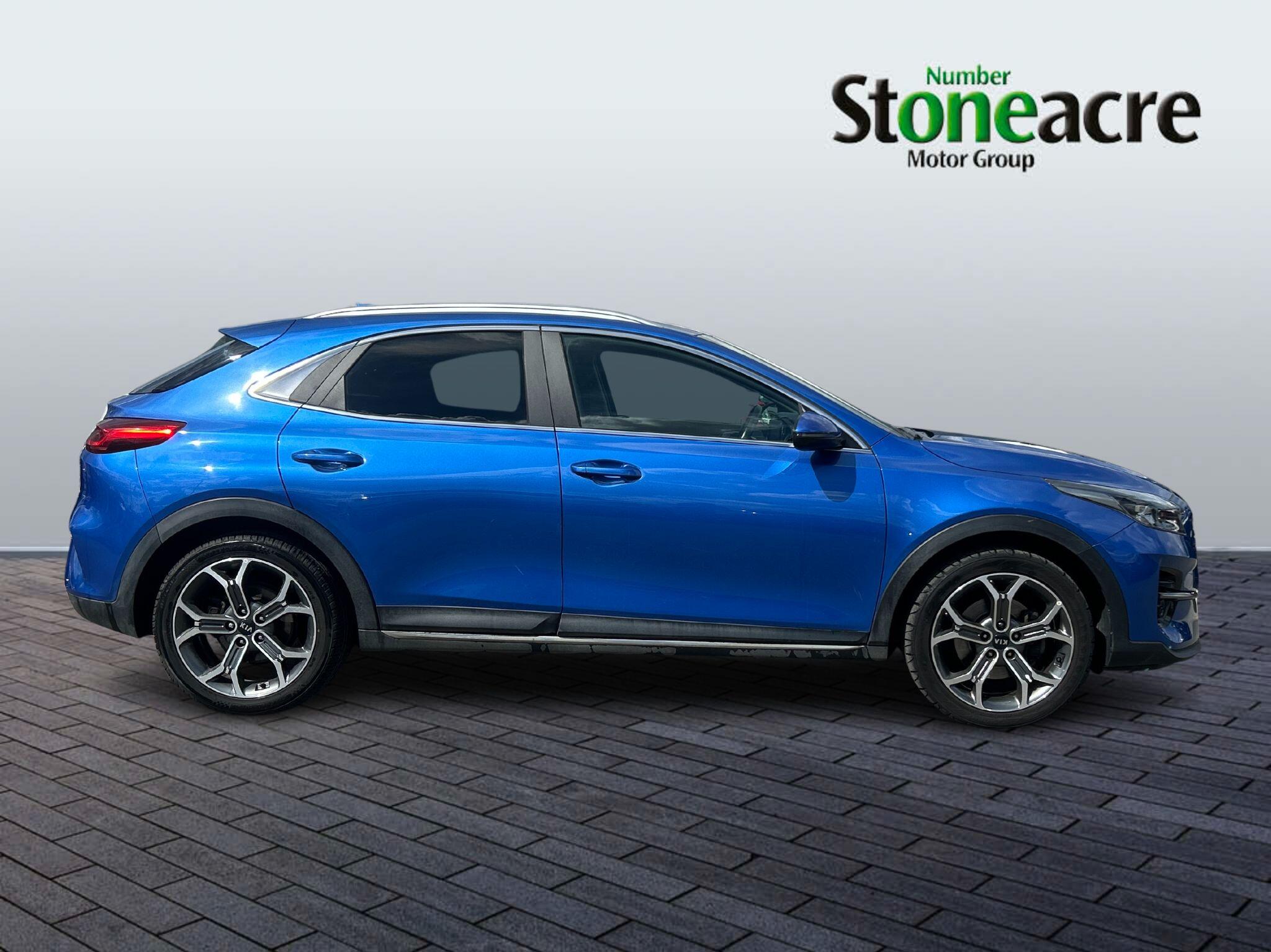 Kia XCeed 1.0T GDi ISG Edition 5dr FV20UCW Image 2