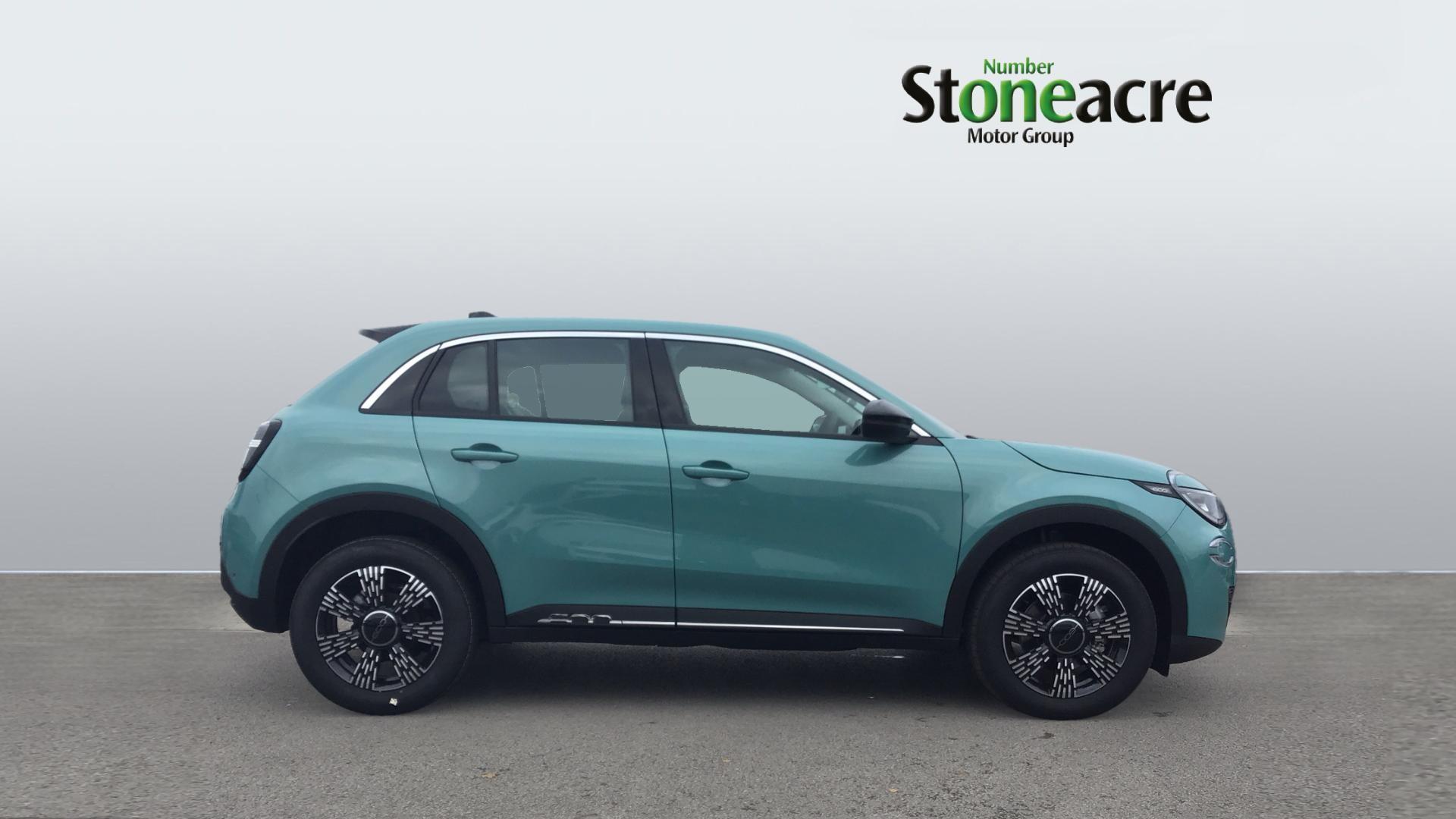 Fiat 600 1.2 MHEV e-DCT Euro 6 (s/s) 5dr FX75CXC Image 3