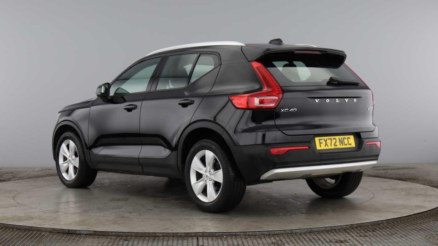 Volvo XC40 Core B3 (163 hp) Auto FX72NCC Image 3