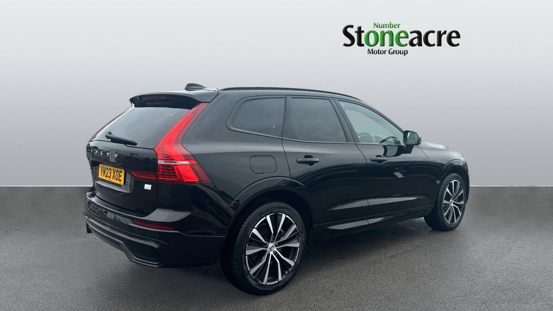 Volvo XC60 Recharge 2.0 T8 [455] RC PHEV Ultimate Dark 5dr AWD Gtron YM23XOE Image 2