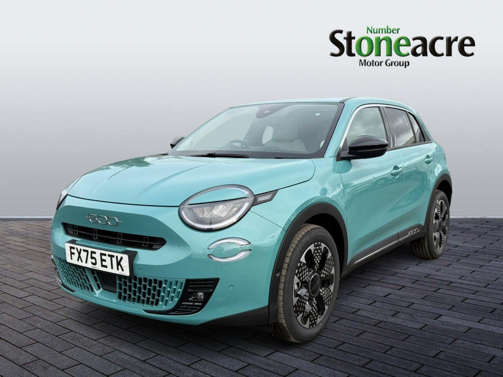 Fiat 600 1.2 MHEV La Prima e-DCT Euro 6 (s/s) 5dr FX75ETK Image 3