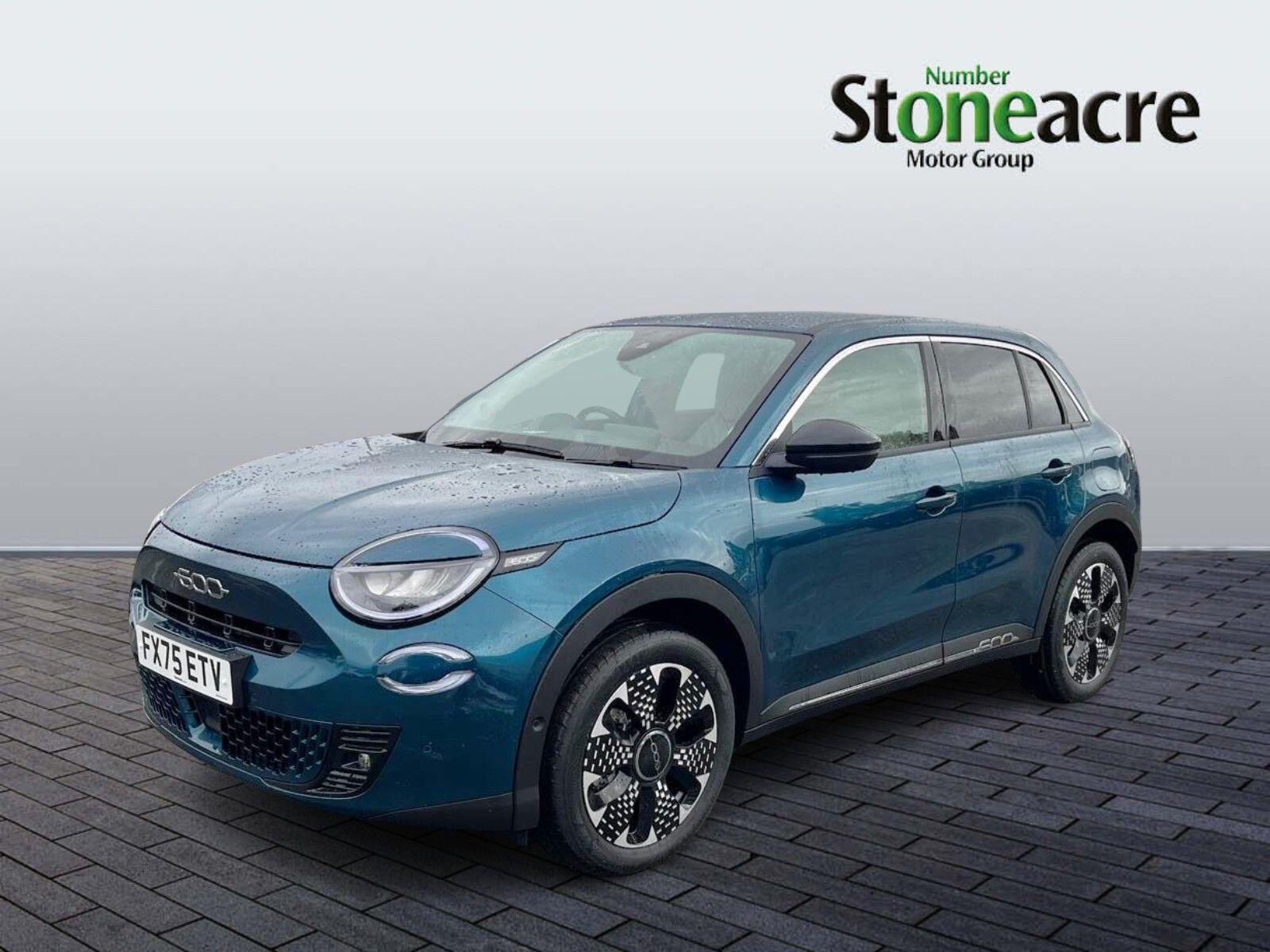 Fiat 600 1.2 MHEV La Prima e-DCT Euro 6 (s/s) 5dr FX75ETV Image 3