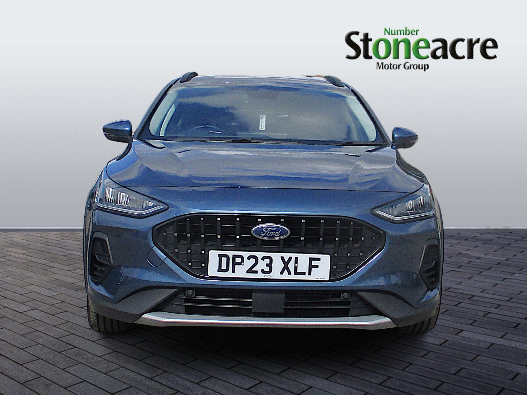 Ford Focus 1.0T EcoBoost Active Euro 6 (s/s) 5dr DP23XLF Image 2