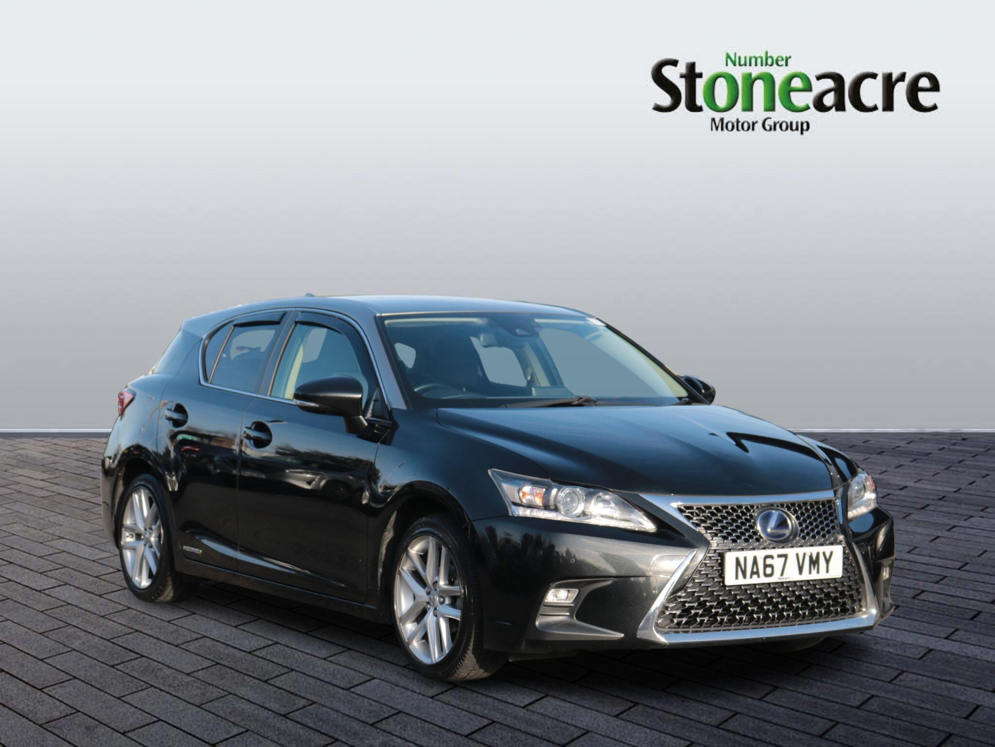 Lexus CT 1.8 200h Luxury CVT Euro 6 (s/s) 5dr NA67VMY Image 1