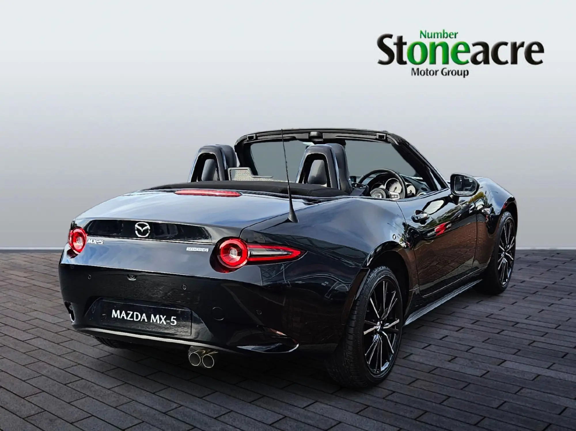 Mazda MX-5 2.0 SKYACTIV-G Exclusive-Line Roadster Euro 6 (s/s) 2dr Image 3