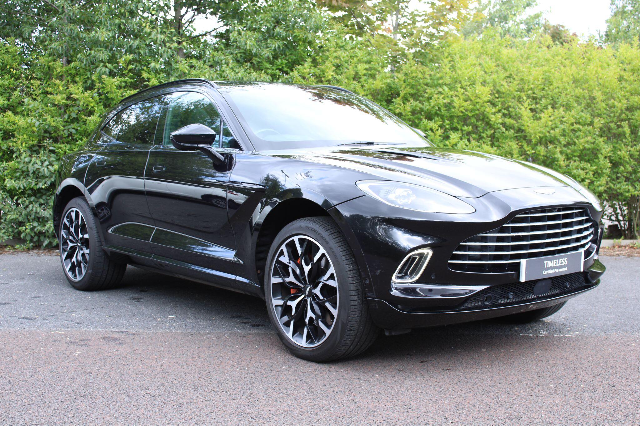 Aston Martin DBX
