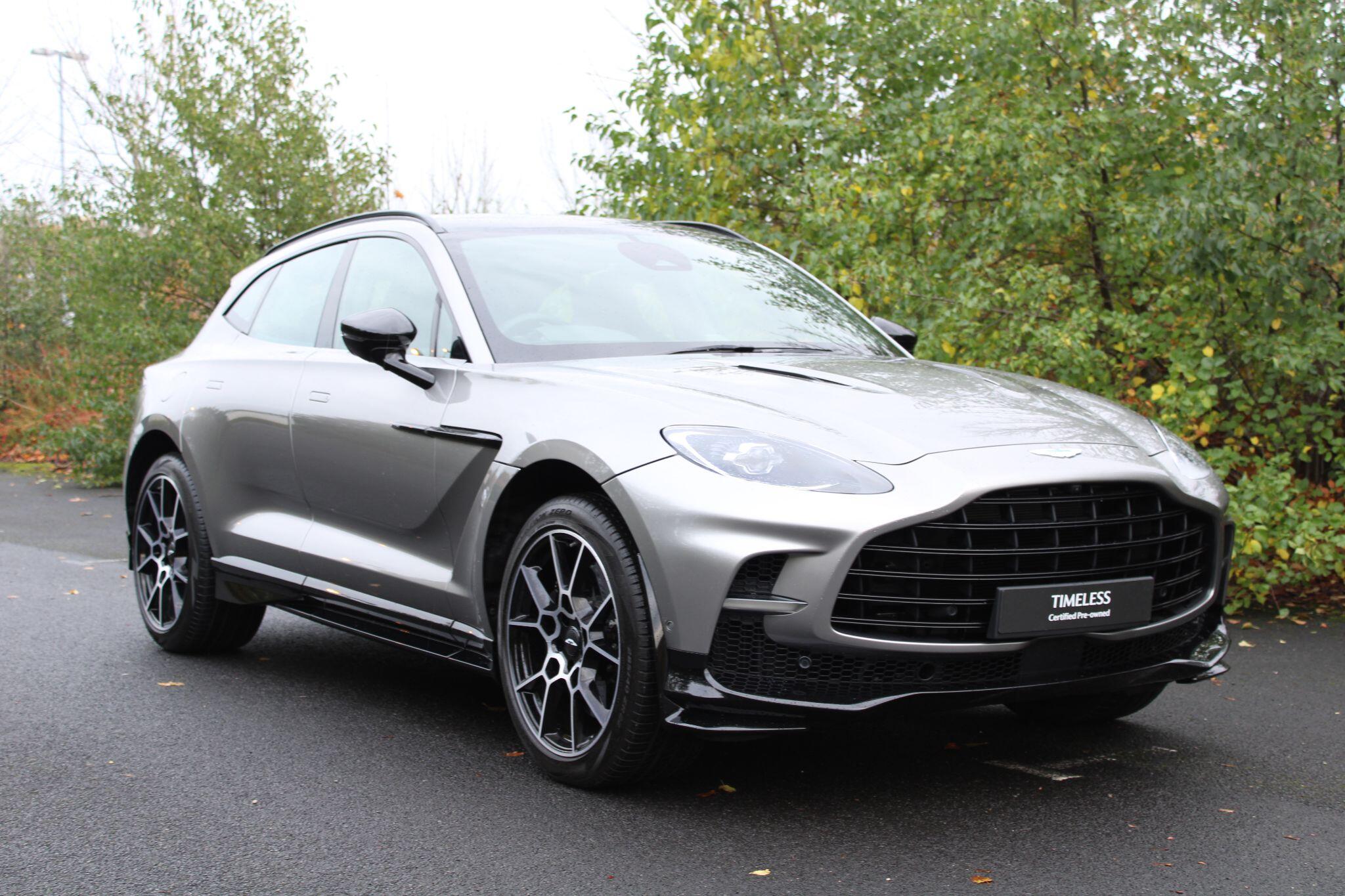 Aston Martin DBX