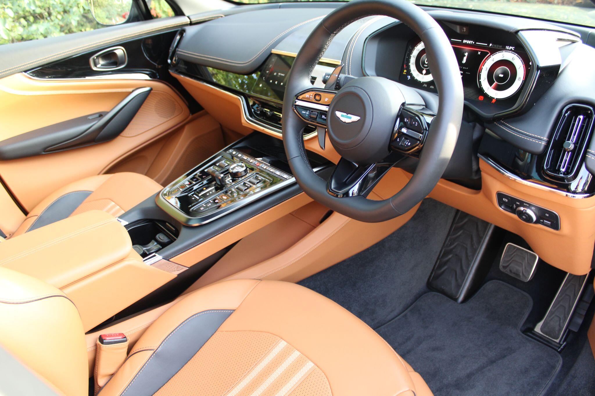 Aston Martin DBX 4.0 V8 707 SUV 5dr Petrol Auto 4WD Euro 6 (s/s) (707 ps) NK25ZGS Image 3