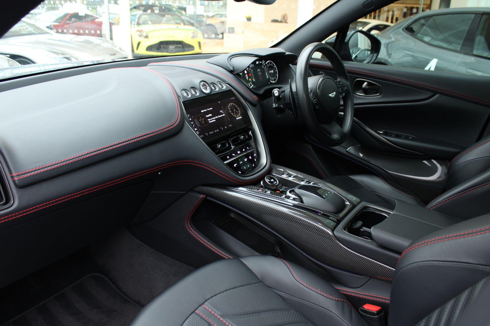 Aston Martin DBX 4.0 V8 707 SUV 5dr Petrol Auto 4WD Euro 6 (s/s) (707 ps) NJ72FSO Image 2