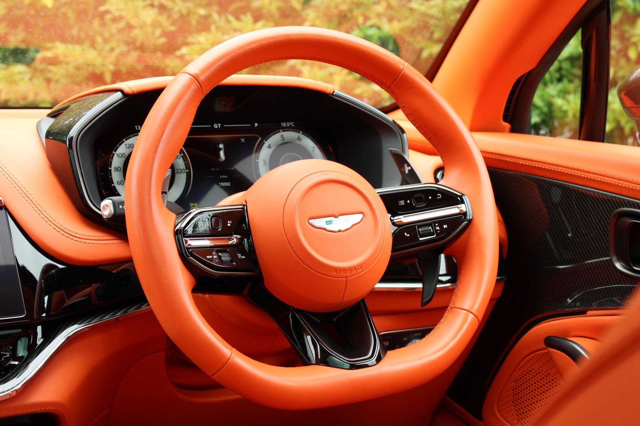 Aston Martin DBX 4.0 V8 707 SUV 5dr Petrol Auto 4WD Euro 6 (s/s) (707 ps) KY74ATF Image 3