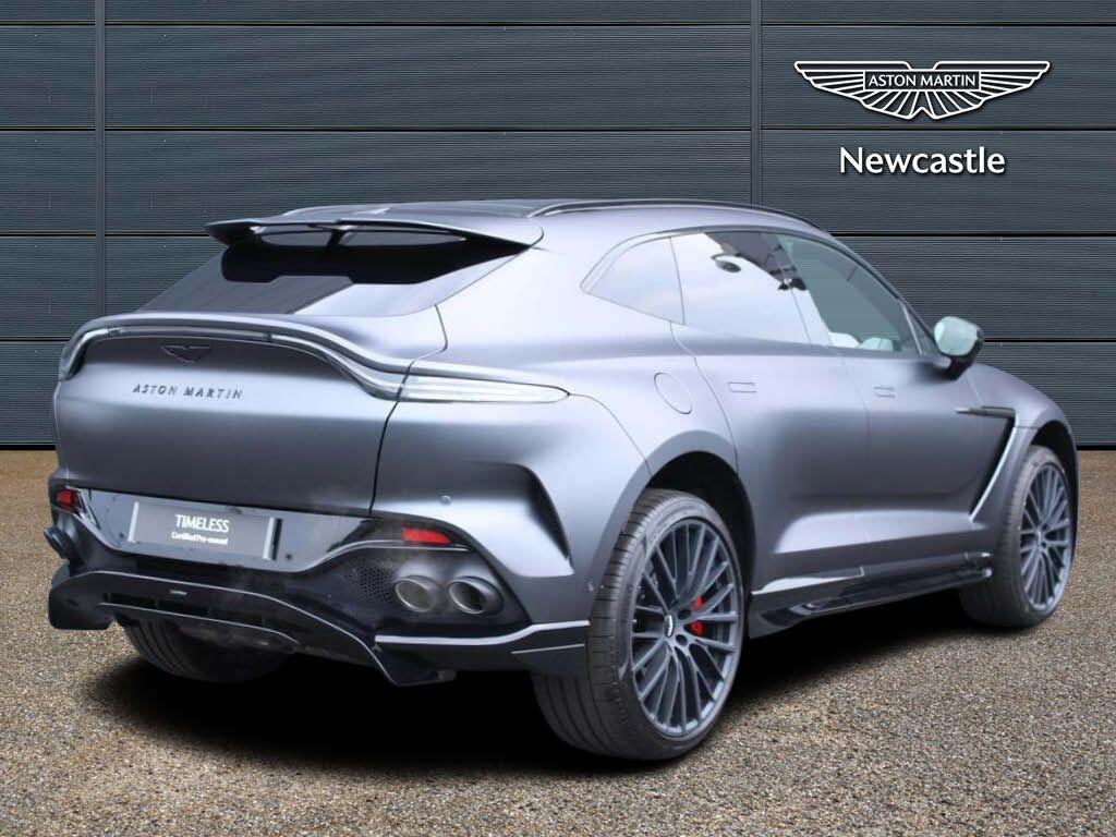 Aston Martin DBX Image 3