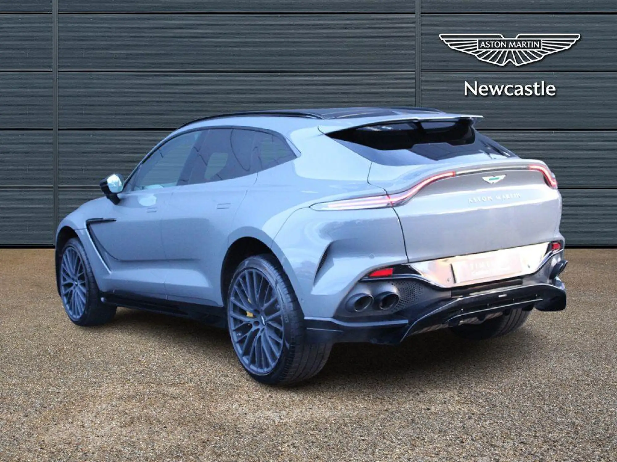 Aston Martin DBX 4.0 V8 707 SUV 5dr Petrol Auto 4WD Euro 6 (s/s) (707 ps) NK74ZRC Image 3