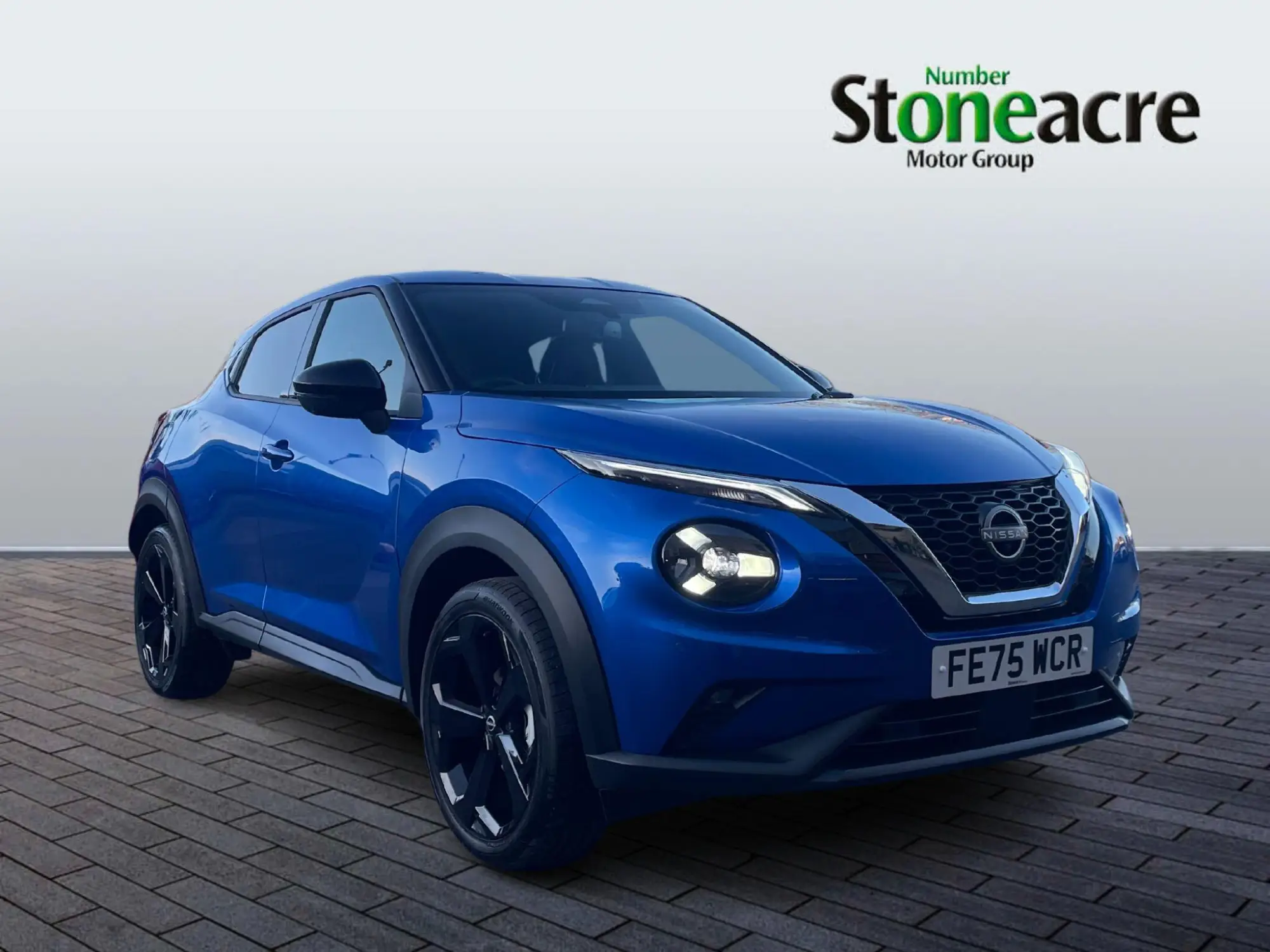 Nissan Juke 1.0 DIG-T Tekna DCT Auto Euro 6 (s/s) 5dr FE75WCR Image 1