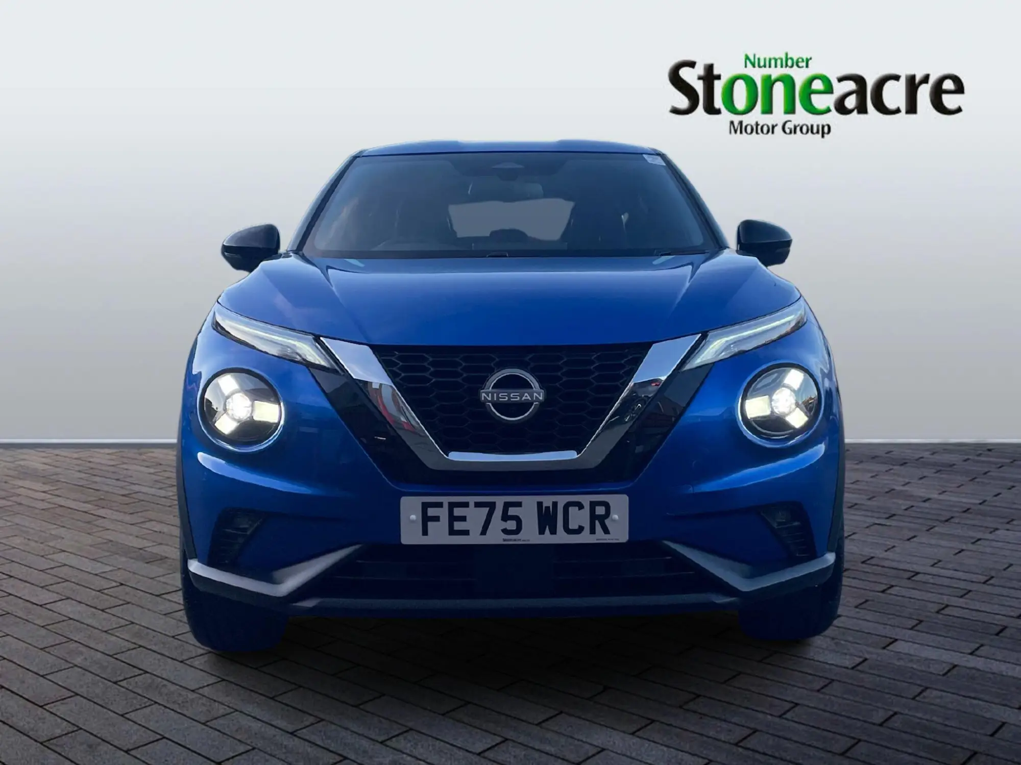 Nissan Juke 1.0 DIG-T Tekna DCT Auto Euro 6 (s/s) 5dr FE75WCR Image 2