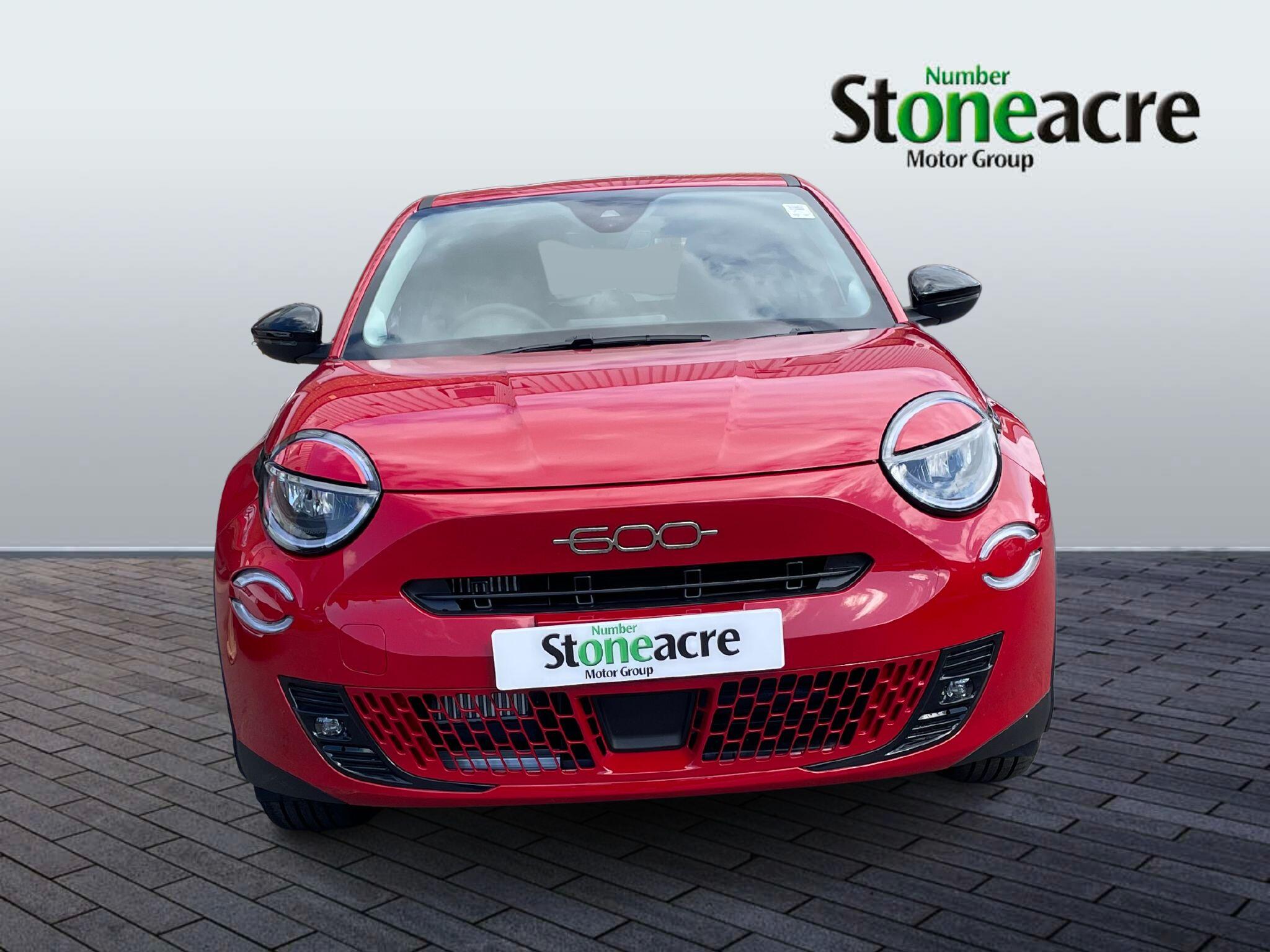 Fiat 600 1.2 MHEV 136 e-DCT Euro 6 (s/s) 5dr FN75ZYV Image 3