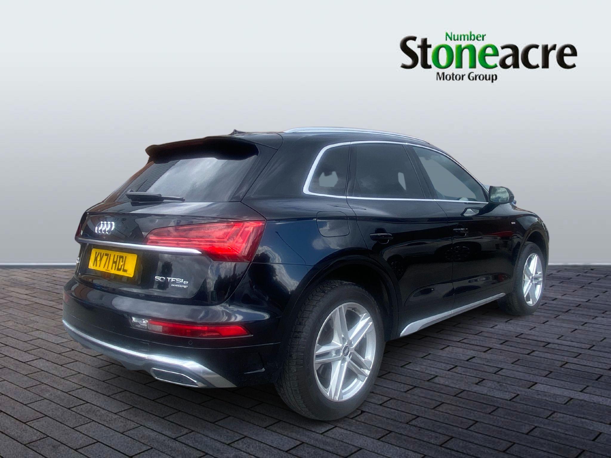 Audi Q5 2.0 TFSIe 50 S line S Tronic quattro Euro 6 (s/s) 5dr 17.9kWh KY71HDL Image 3