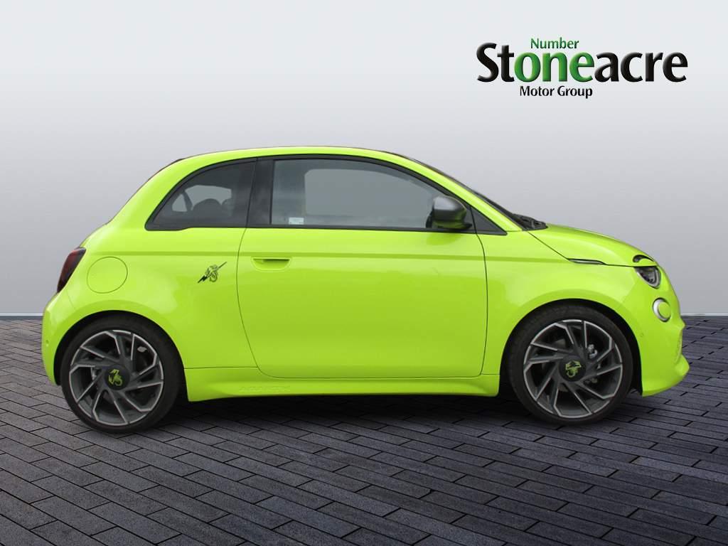 Abarth 500e Cabrio 42kWh Turismo Auto 2dr FG24EZE Image 2